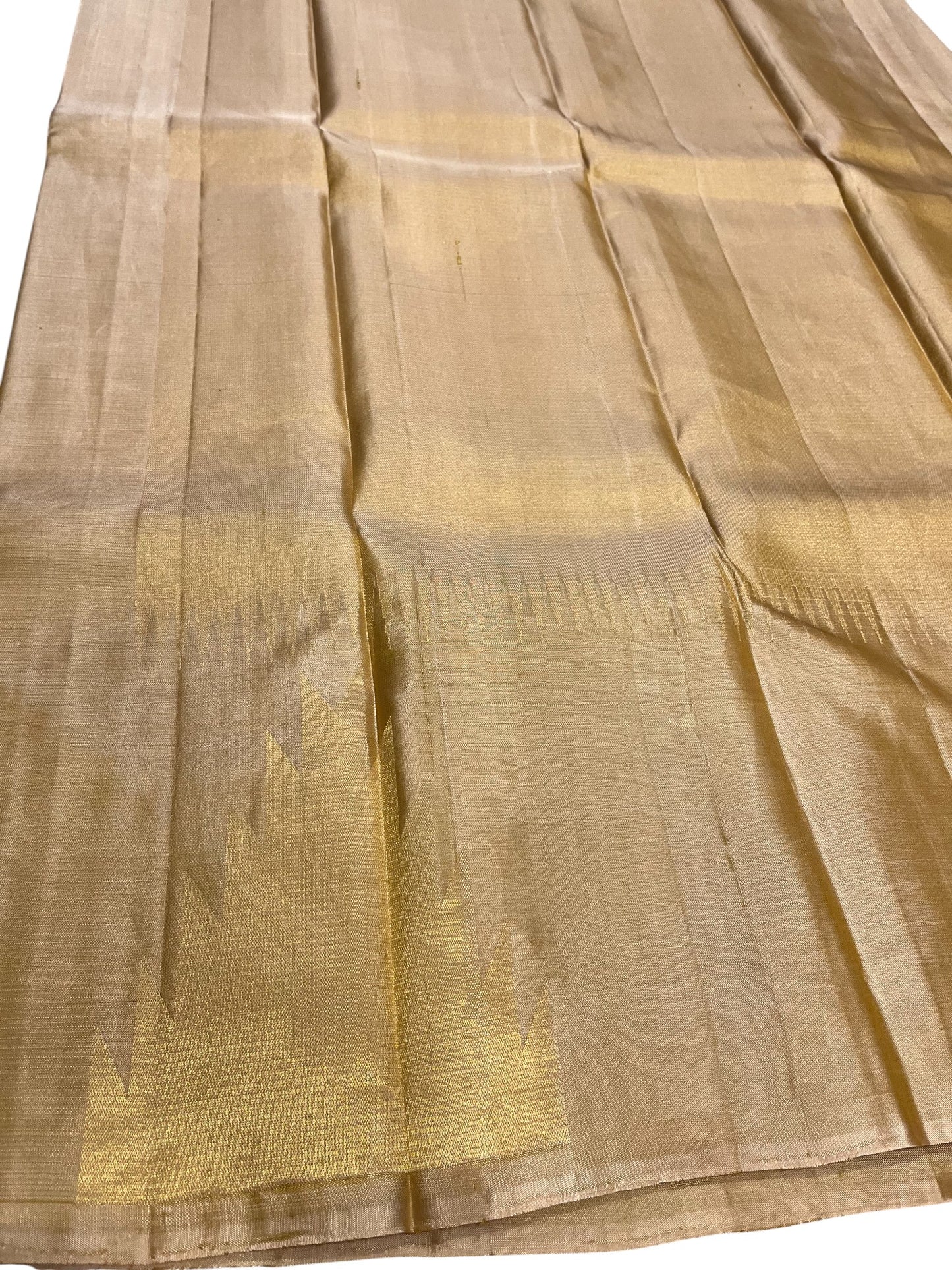 Southloom Premium Handloom Bridal Kanchipuram Silk Saree with Korvai Work (Beige)