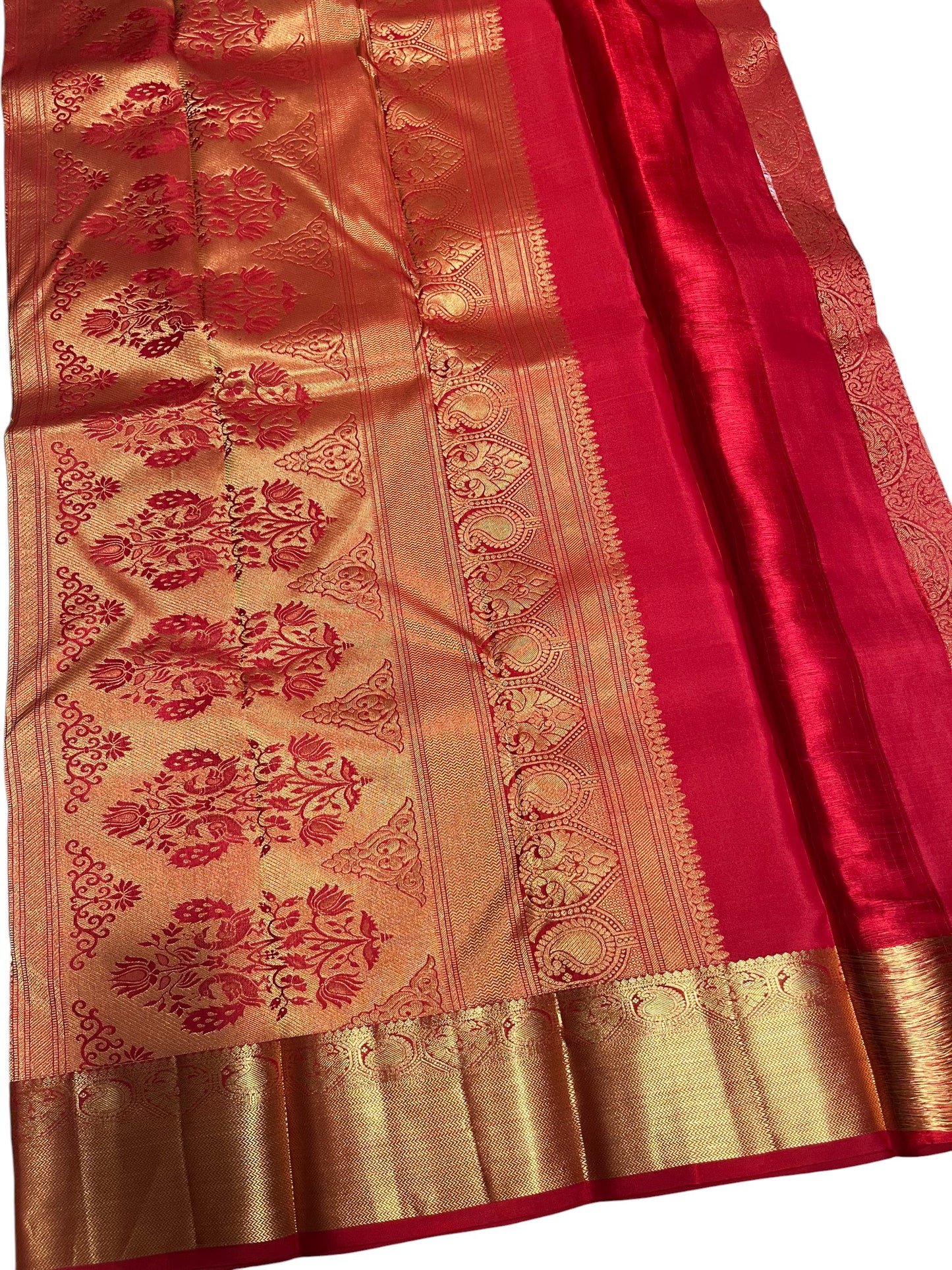 Southloom Pure Handloom Bridal Kanchipuram Silk Saree with Korvai Work (Red)