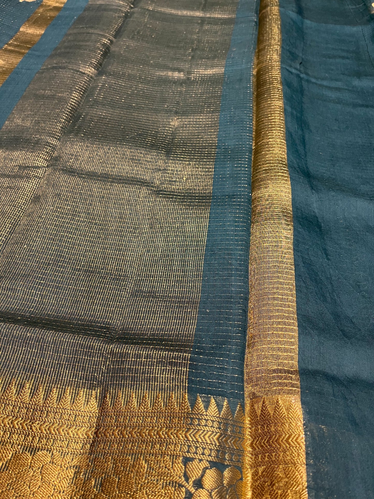 Southloom Georgete Banarasi Silk Saree with Woven Work on Body and Borders
