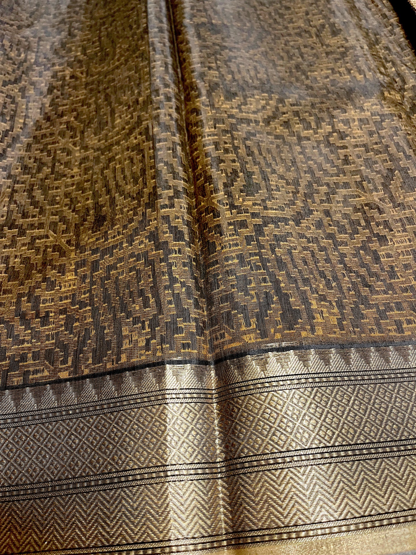 Southloom Cotton Banarasi Silk Saree with Woven Work on Body and Borders (Brown)