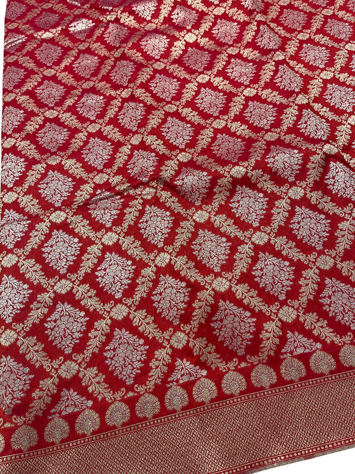 Southloom Pure Banarasi Silk Saree with Woven Work on Body and Borders