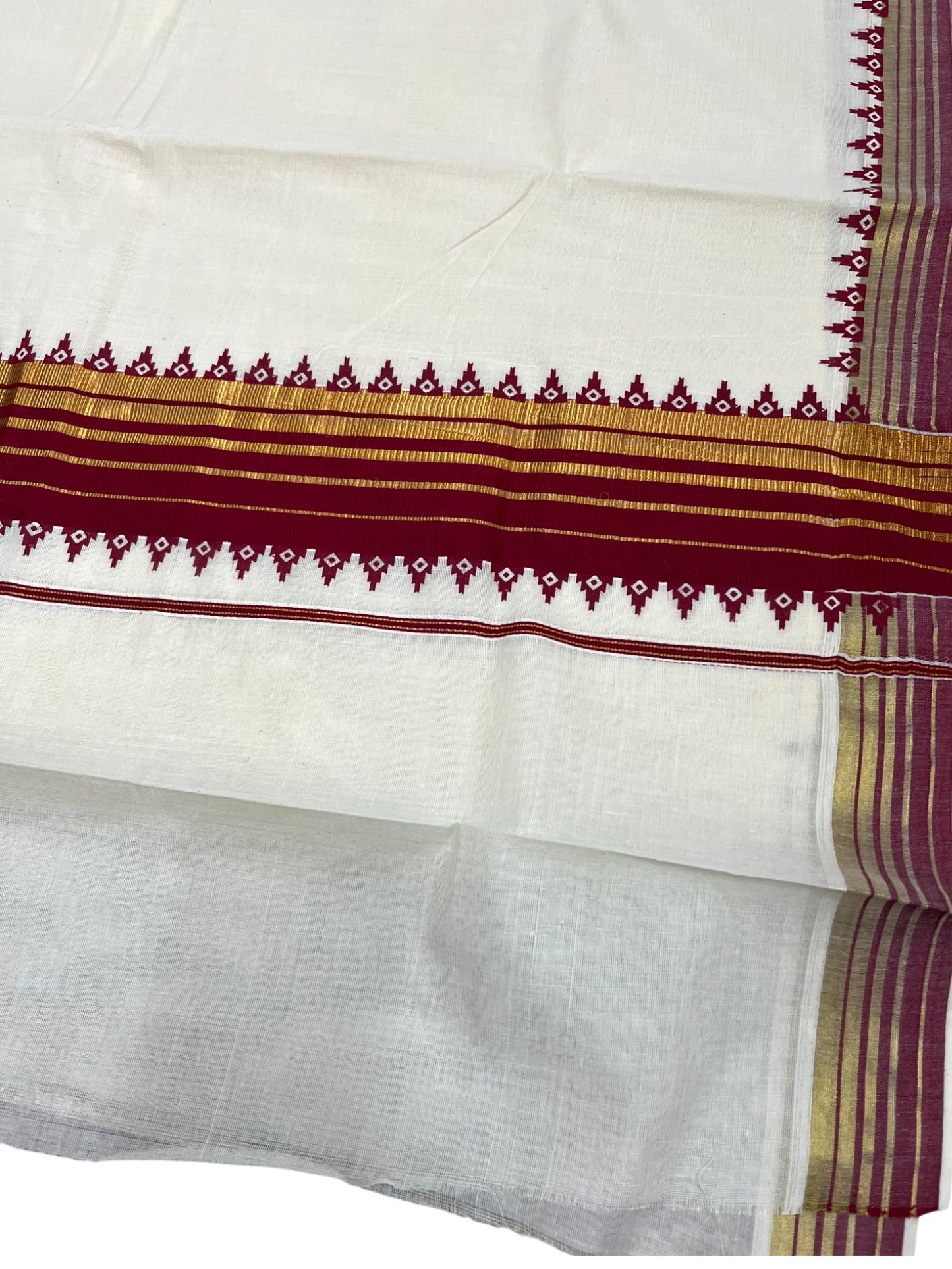 Southloom Cotton Kerala Kasavu Saree with Temple Design Border in Maroon