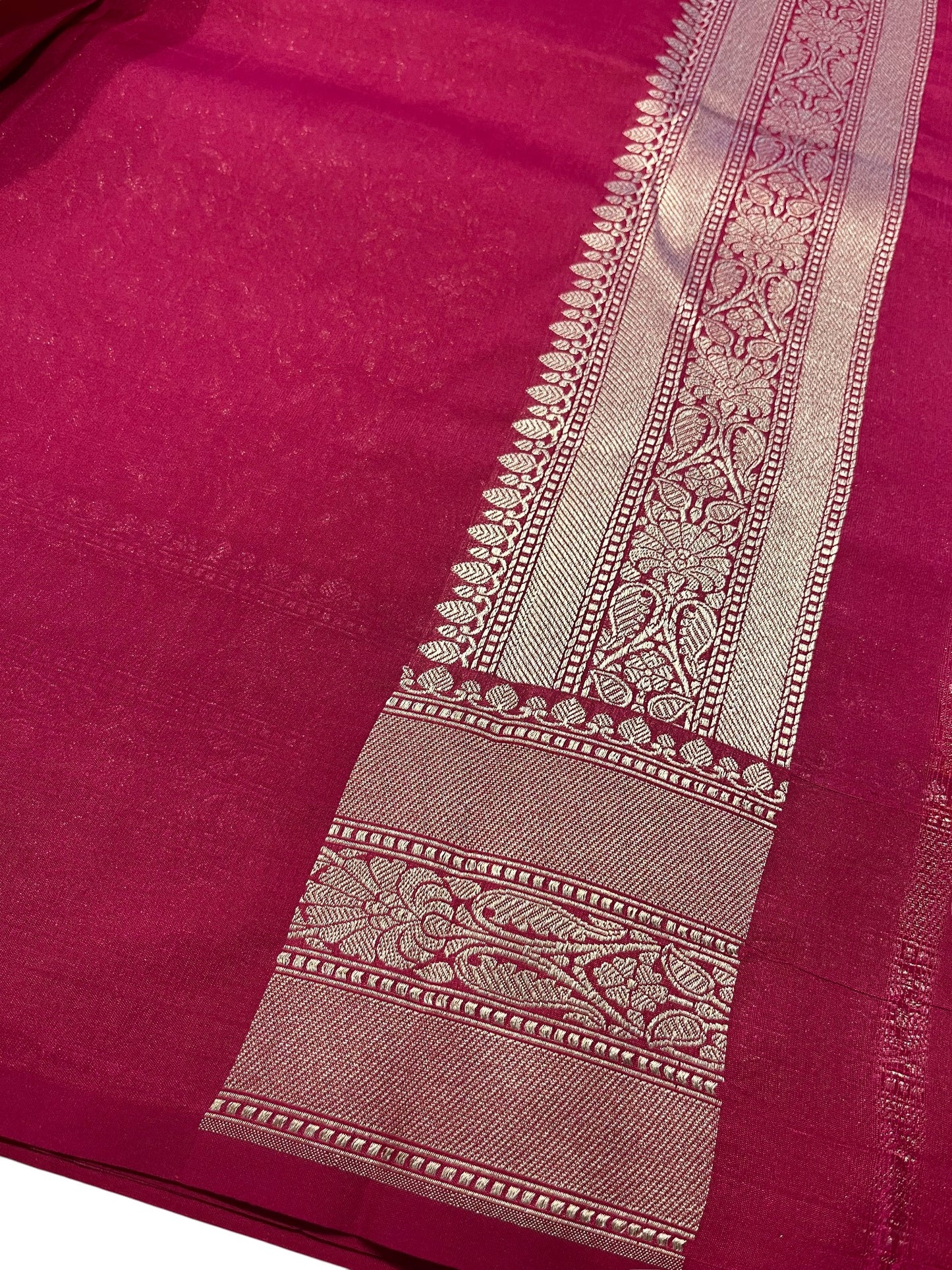 Southloom Pure Banarasi Silk Saree with Woven Work on Body and Borders