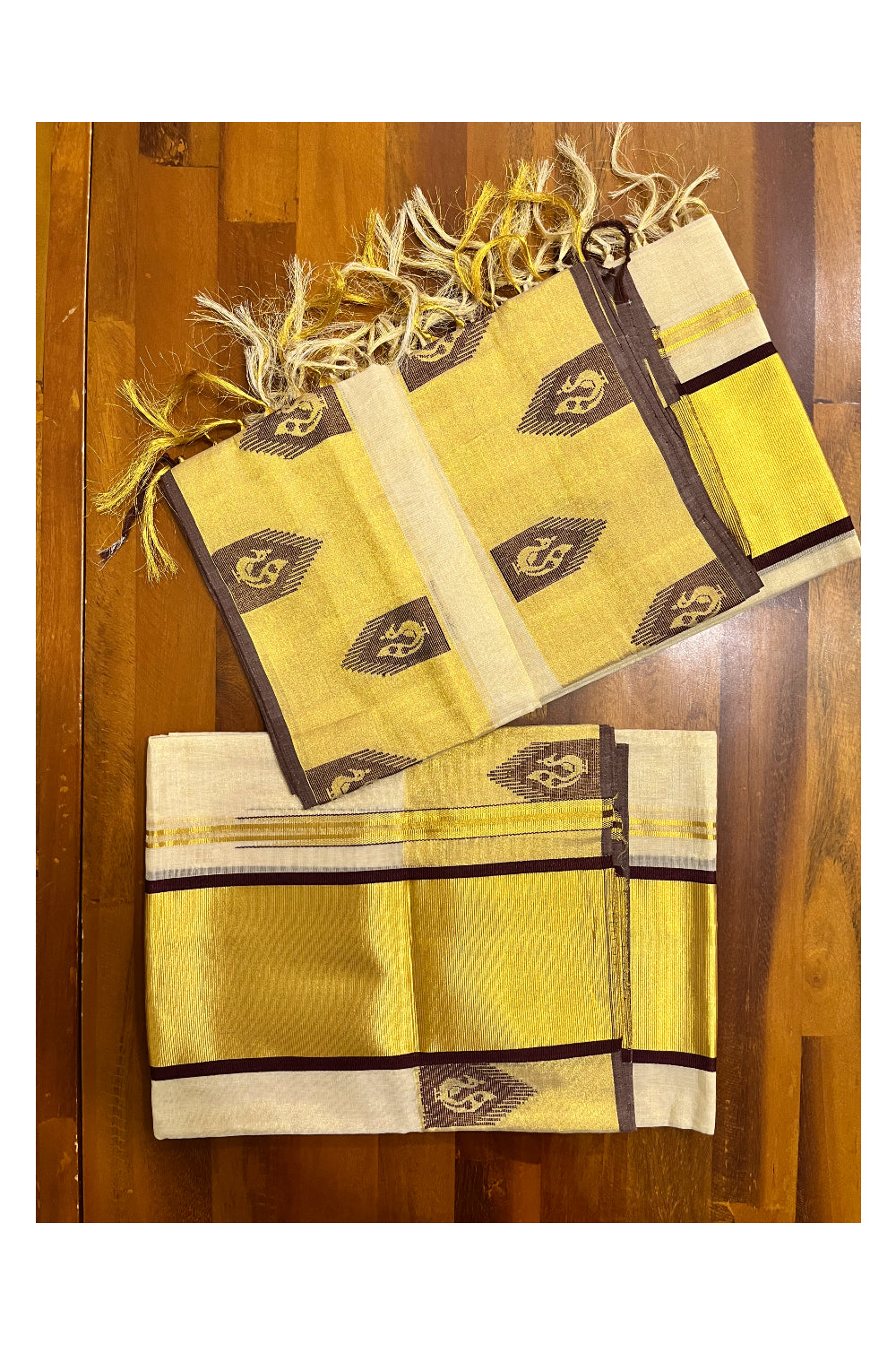 Southloom Handloom Premium Tissue Kasavu Set Mundu With Brown Peacock Woven Patterns (Mundum Neriyathum) 2.70 Mtrs