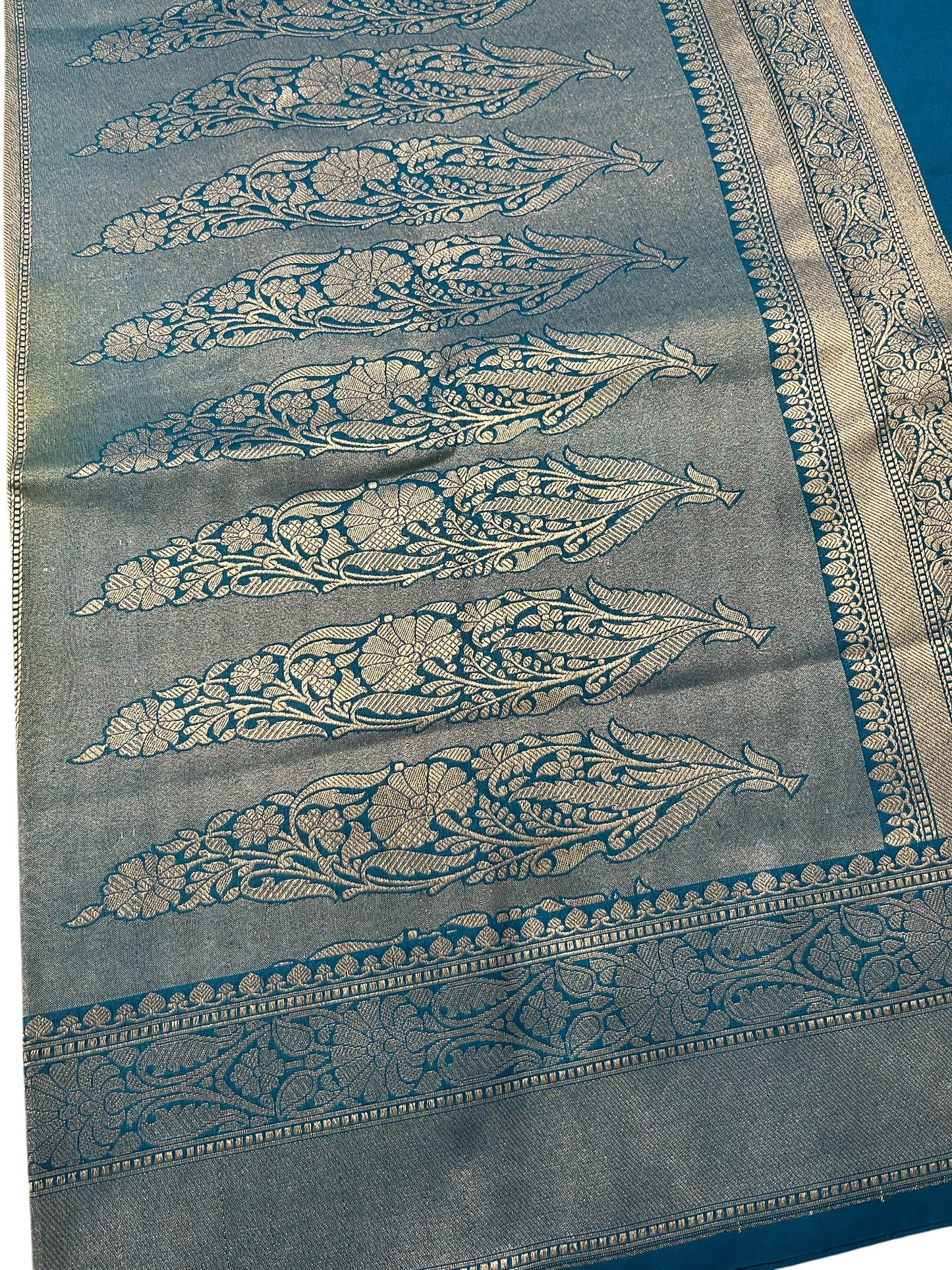 Southloom Pure Banarasi Silk Saree with Woven Work on Body and Borders (Blue)