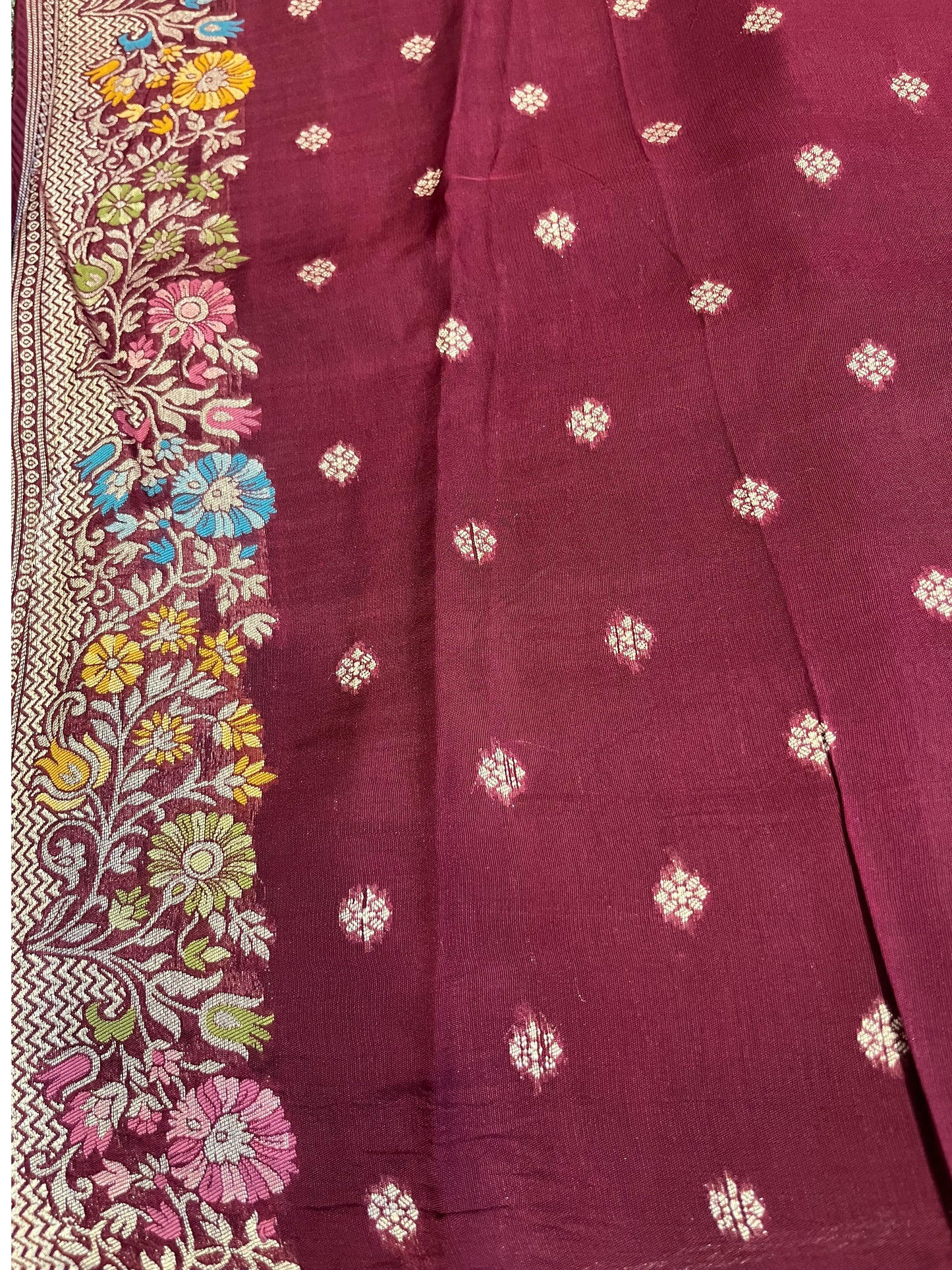 Southloom Banarasi Silk Saree with Woven Work on Body and Borders (Green & Purple)