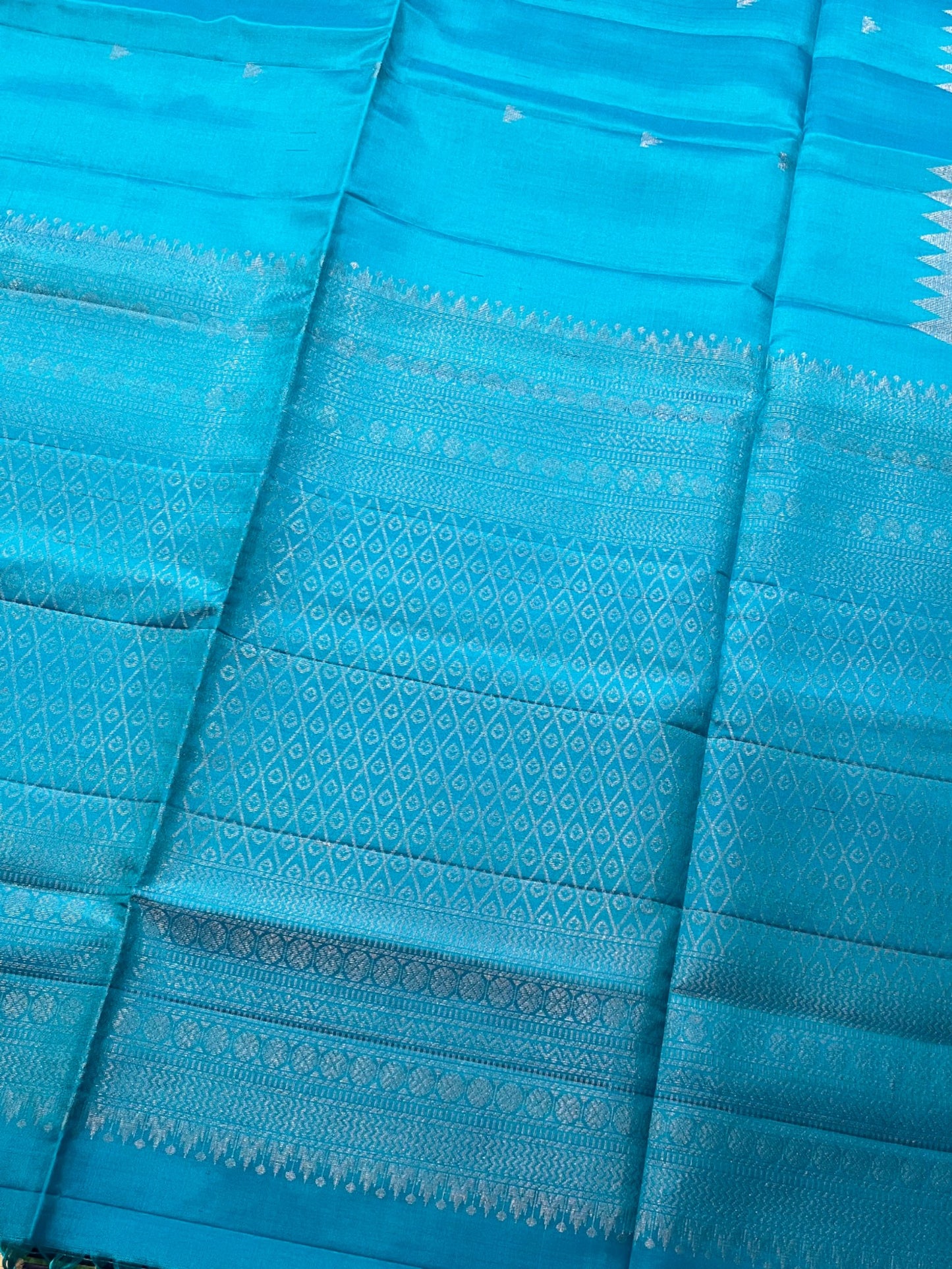 Southloom Pure Handloom Bridal Kanchipuram Silk Saree with Korvai Work (Blue)