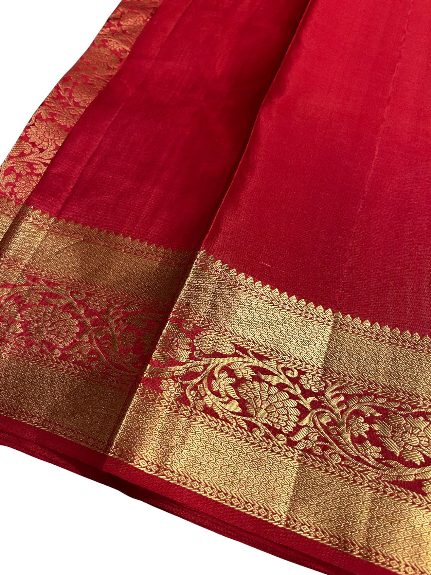 Southloom Pure Handloom Bridal Kanchipuram Silk Saree with Korvai Work (Red)