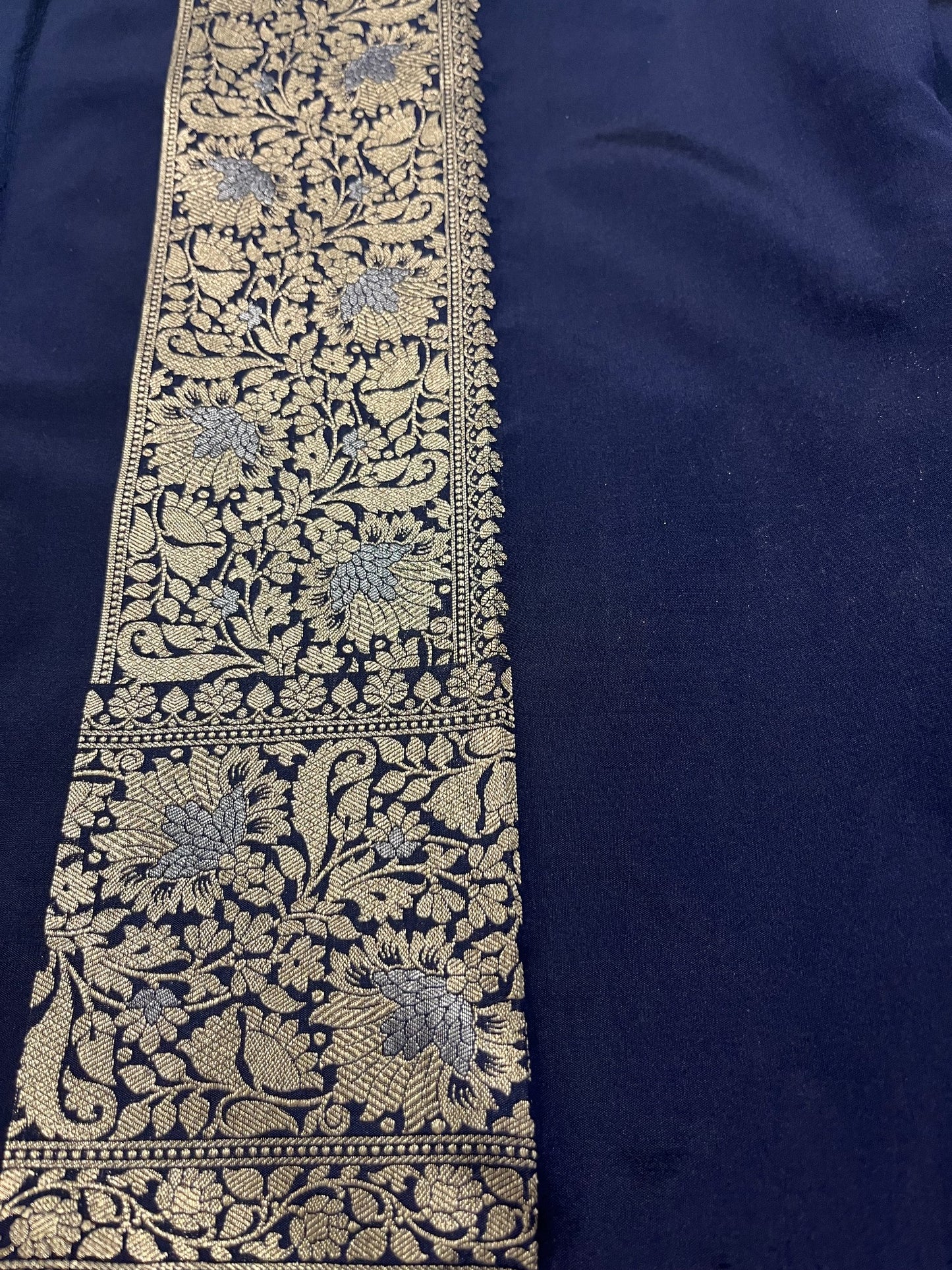 Southloom Pure Banarasi Silk Saree with Woven Work on Body and Borders