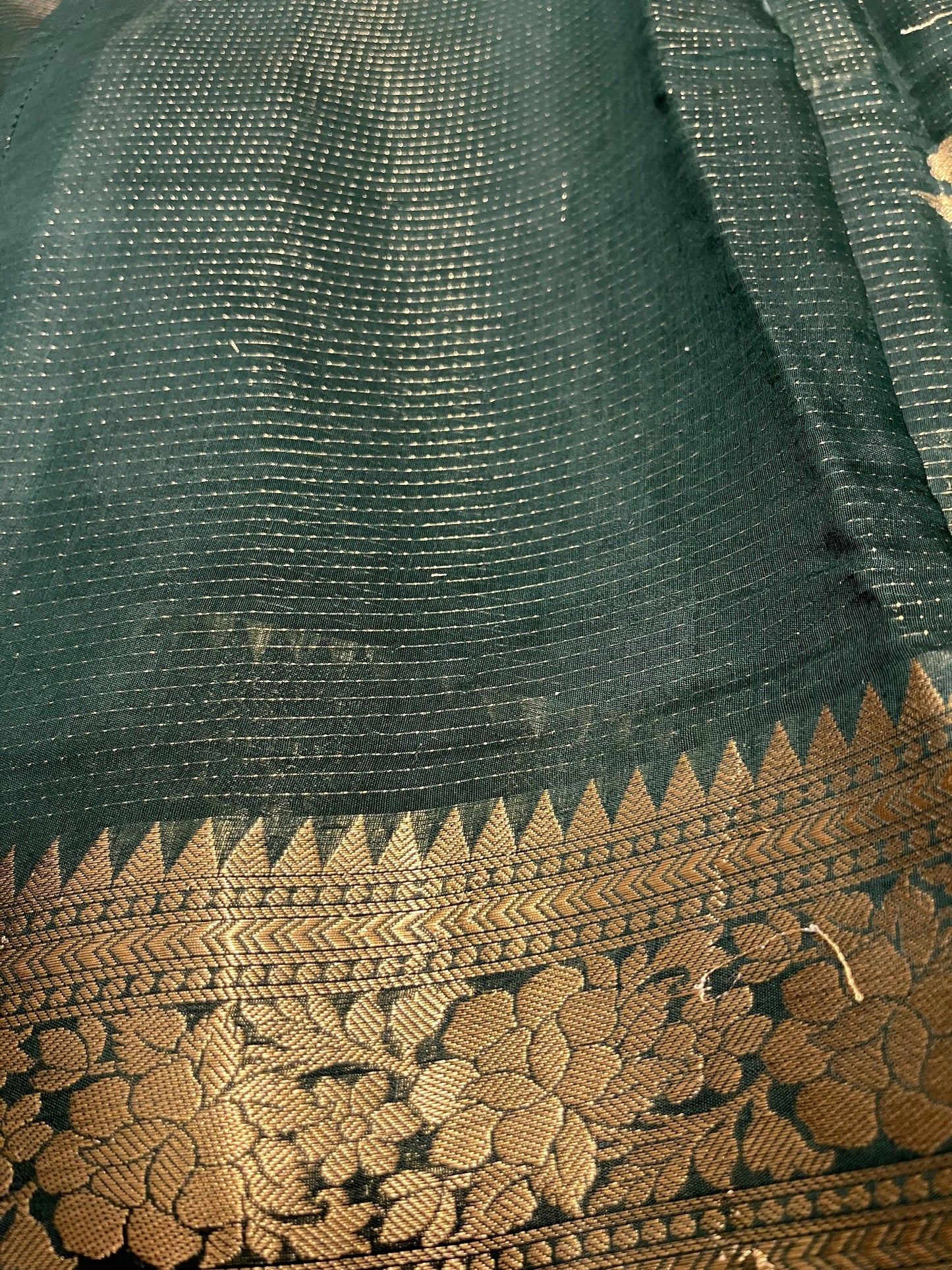 Southloom Georgete Banarasi Silk Saree with Woven Work on Body and Borders