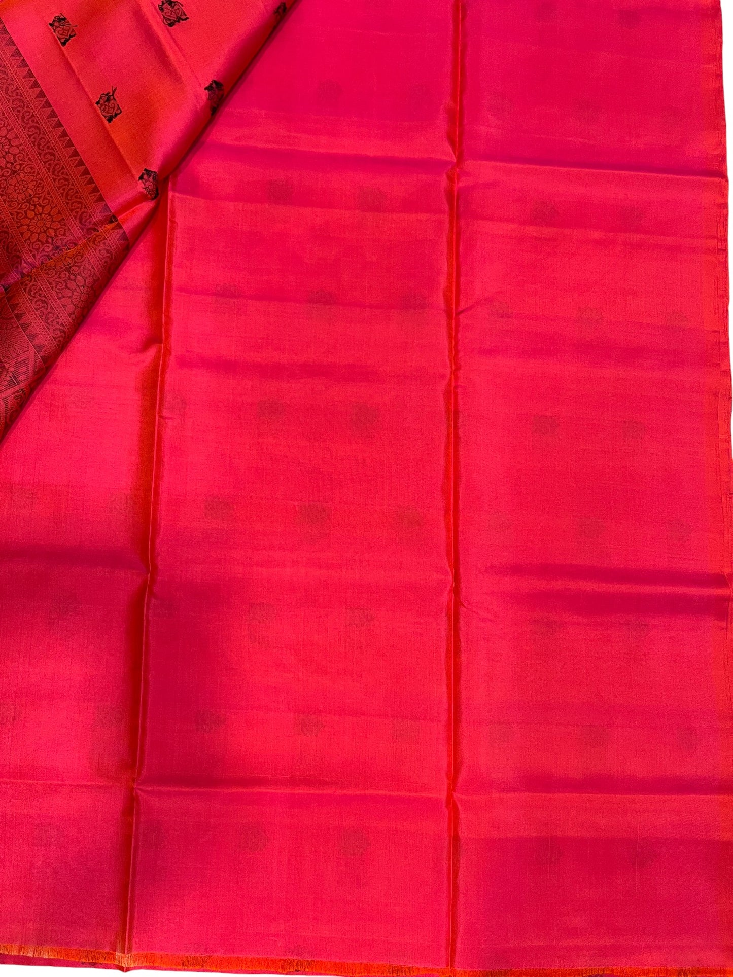 Southloom Pure Handloom Kanchipuram Silk Saree with Korvai Work (Magenta)