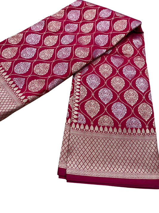 Southloom Pure Banarasi Silk Saree with Woven Work on Body and Borders (Magenta)