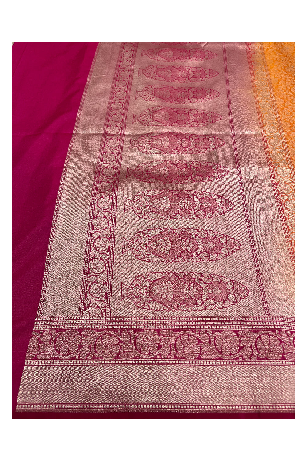 Southloom Banarasi Georgette Woven Work Saree in Red