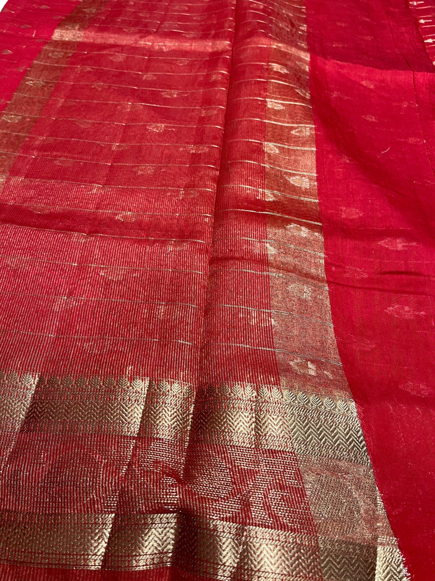 Southloom Georgete Banarasi Silk Saree with Woven Work on Body and Borders