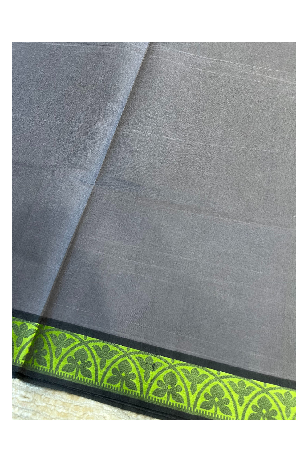 Southloom Kerala Cotton Saree with Floral Woven Works Across Body in Grey