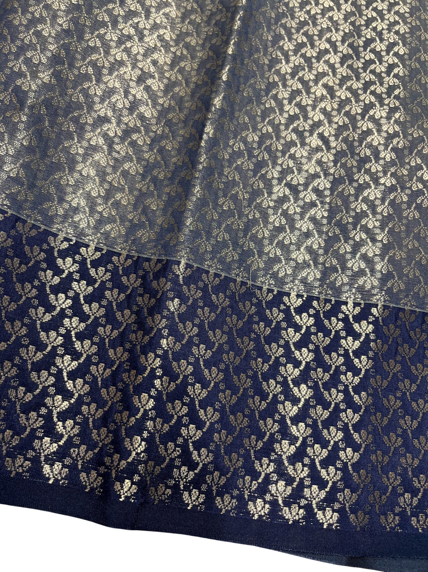 Southloom Tissue Silk Saree with Woven Work on Body and Borders (Grey & Blue)