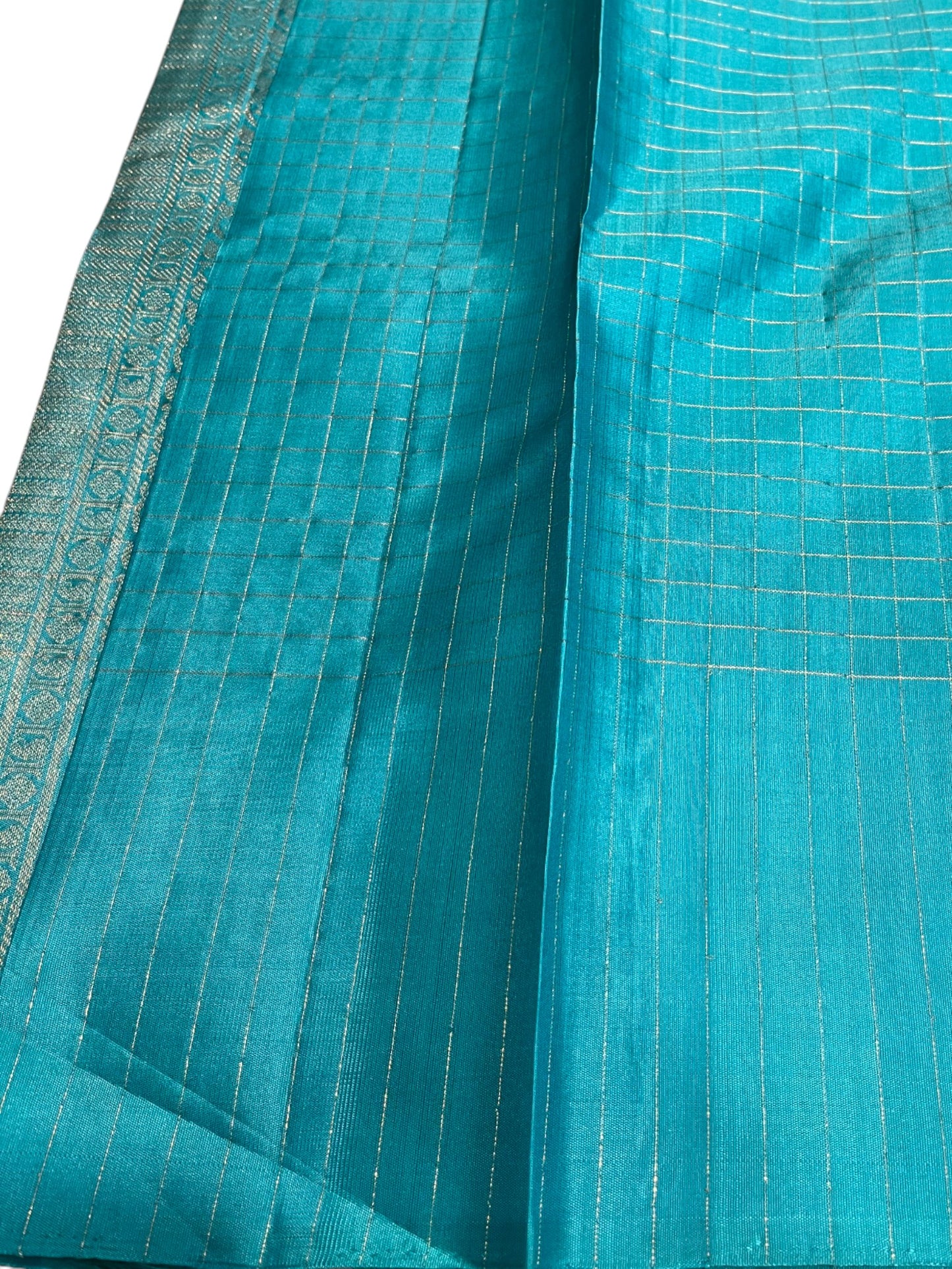 Southloom Premium Handloom Bridal Kanchipuram Silk Saree with Butta Works (Violet & Blue)