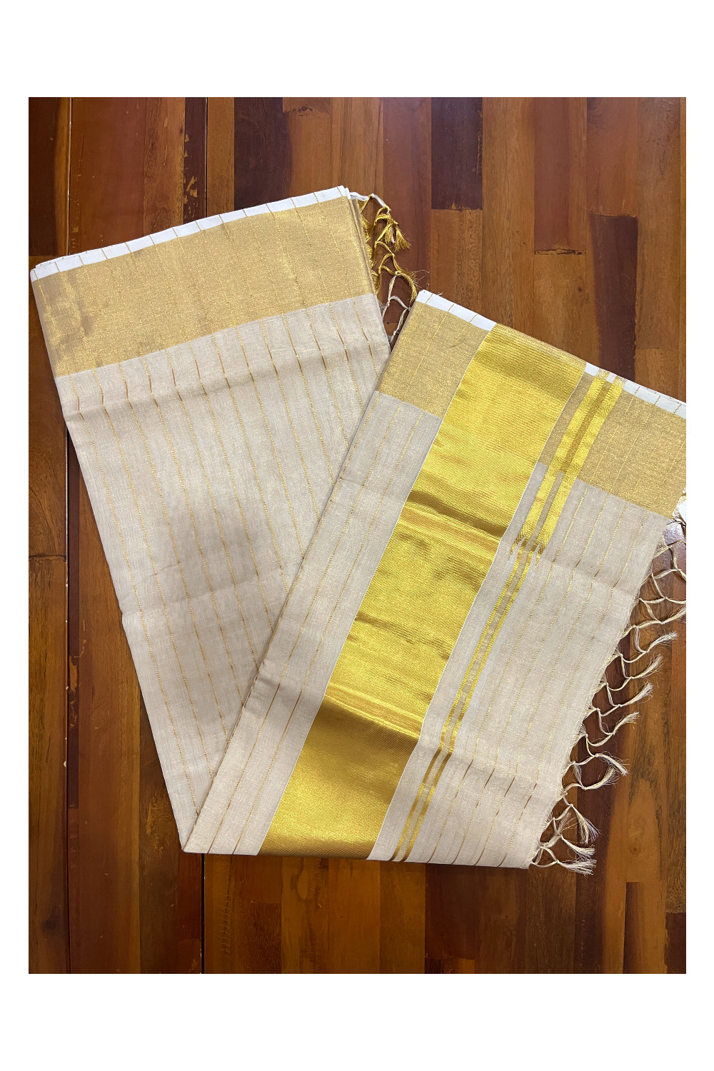 Southloom Handloom Premium Kerala Tissue Saree with Kasavu Lines Design Across Body