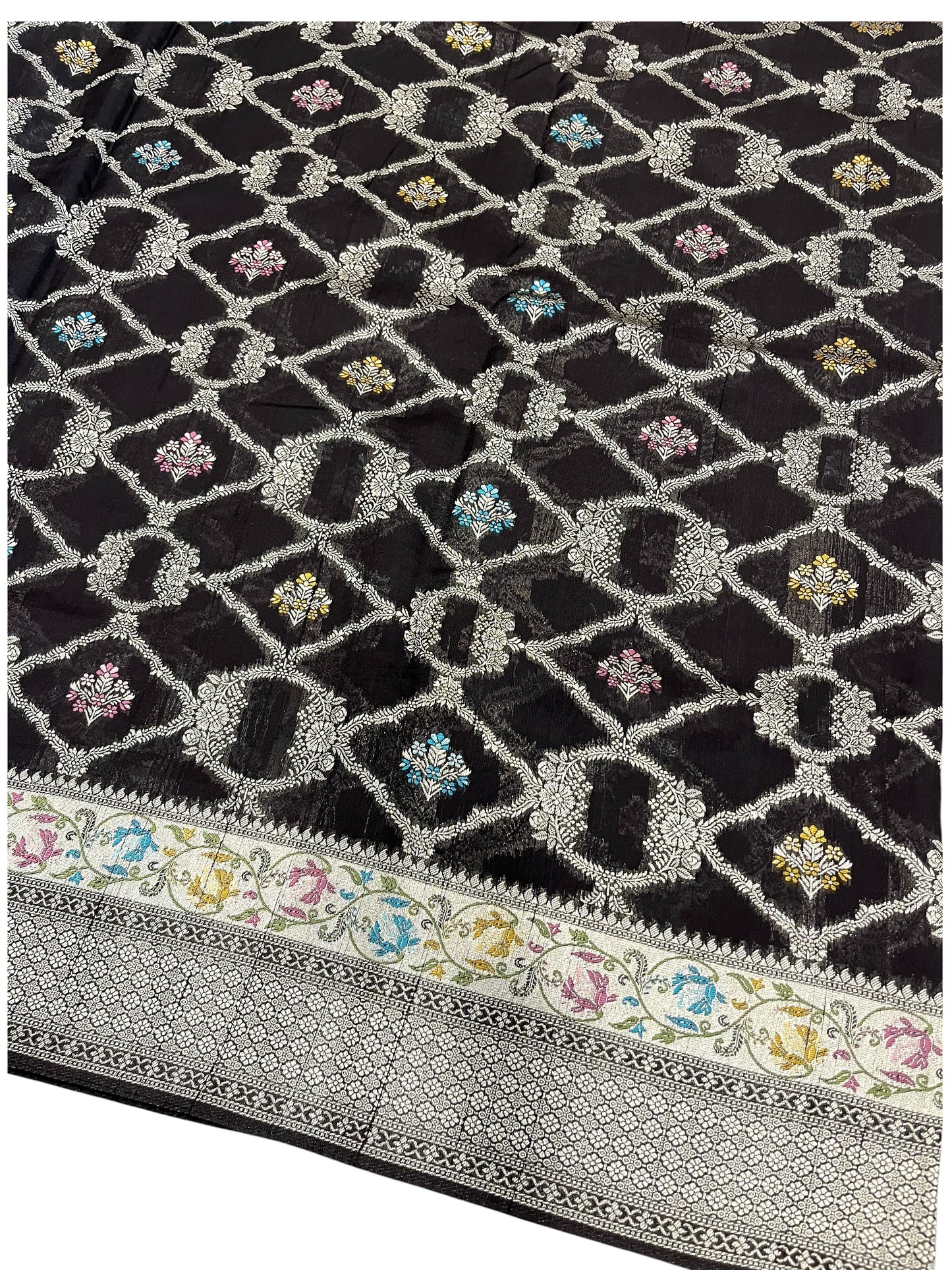 Southloom Banarasi Silk Saree with Woven Work on Body and Borders (Black & Brick Red)