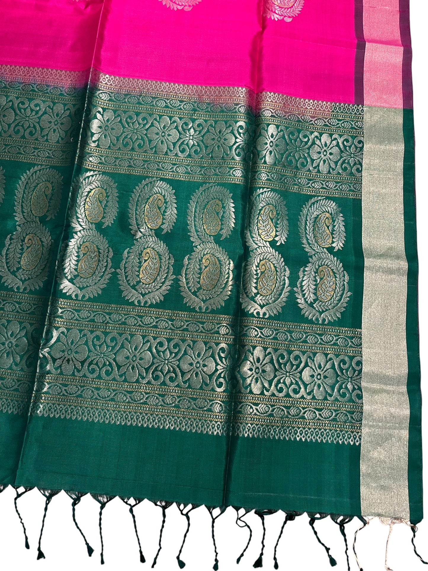 Southloom Pure Handloom Bridal Kanchipuram Silk Saree with Korvai Work (Magenta & Green)