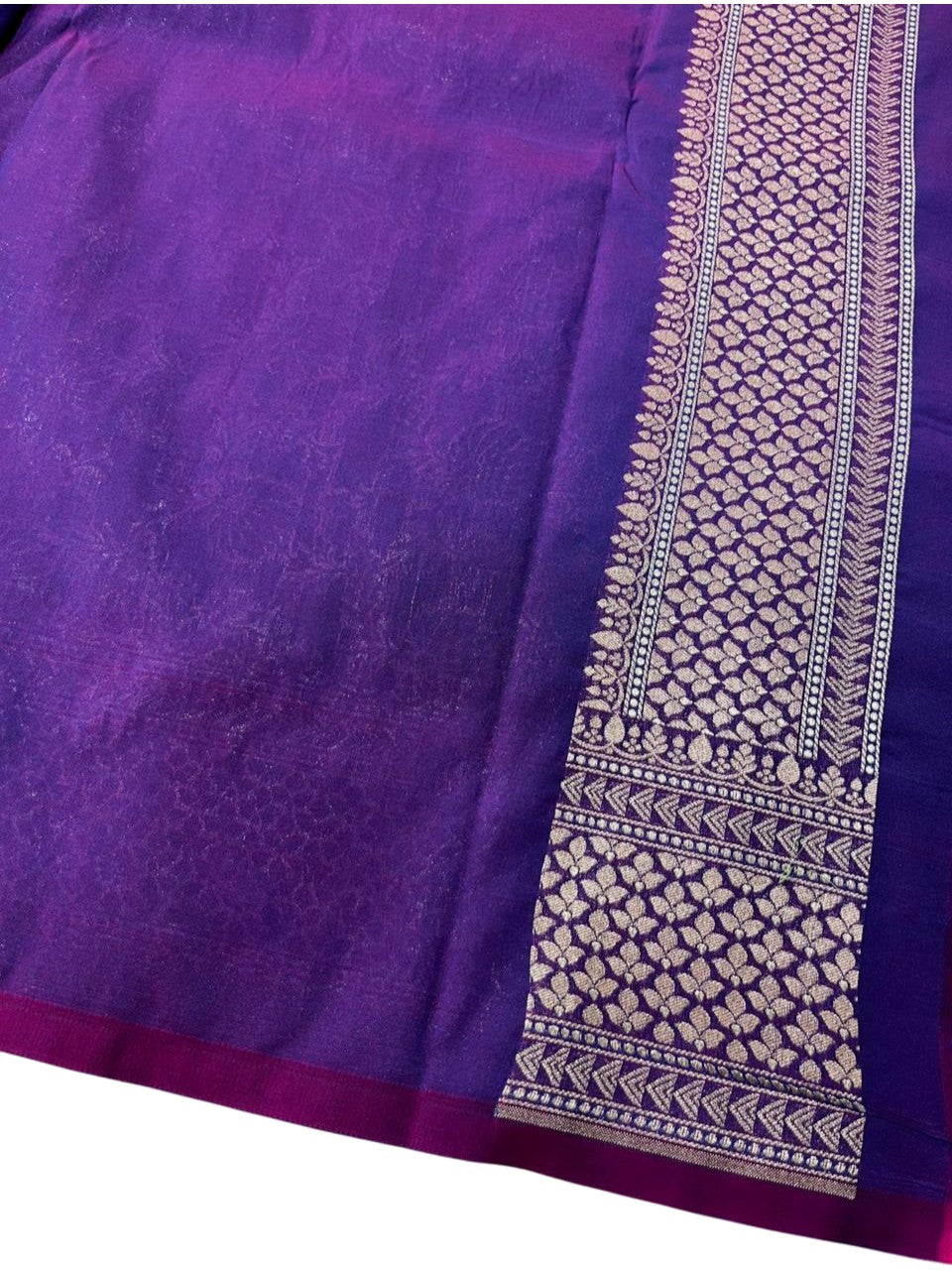 Southloom Pure Banarasi Silk Saree with Woven Work on Body and Borders (Peacock Green Blue And Magenta)