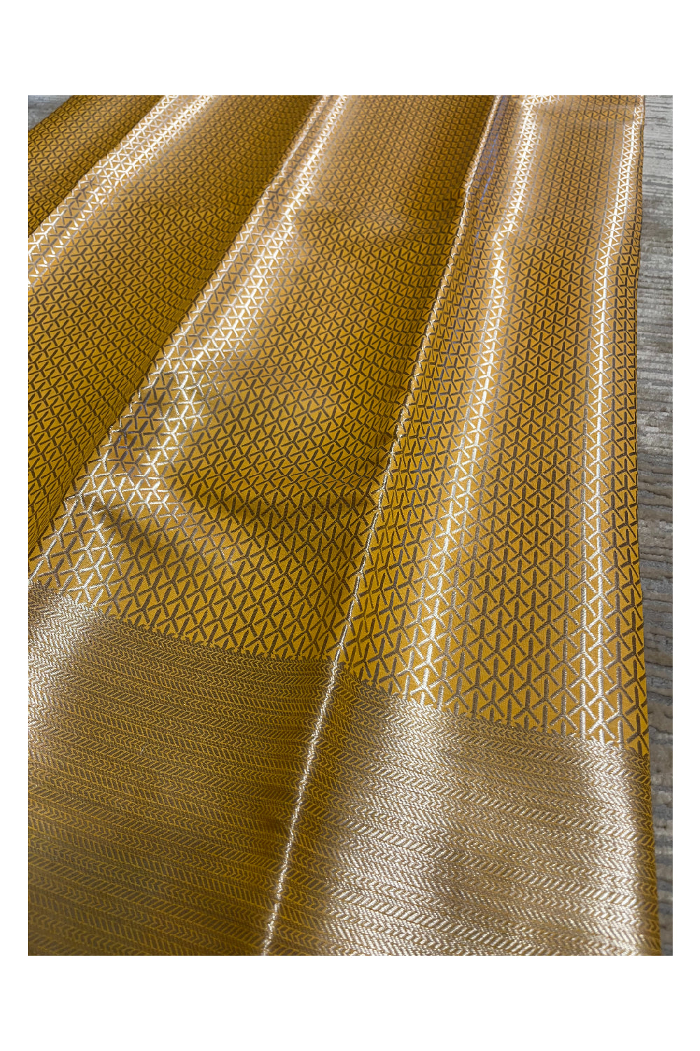 Southloom Banarasi Silver Zari Brocade Work Silk Saree in Yellow Pastel Shade