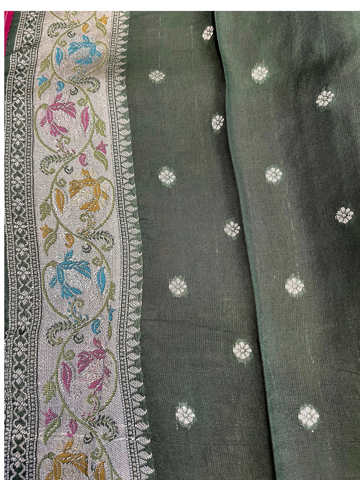 Southloom Banarasi Silk Saree with Woven Work on Body and Borders (Purple & Green)