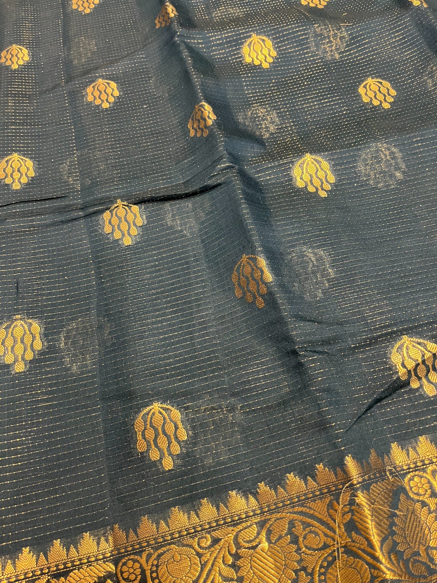 Southloom Georgete Banarasi Silk Saree with Woven Work on Body and Borders