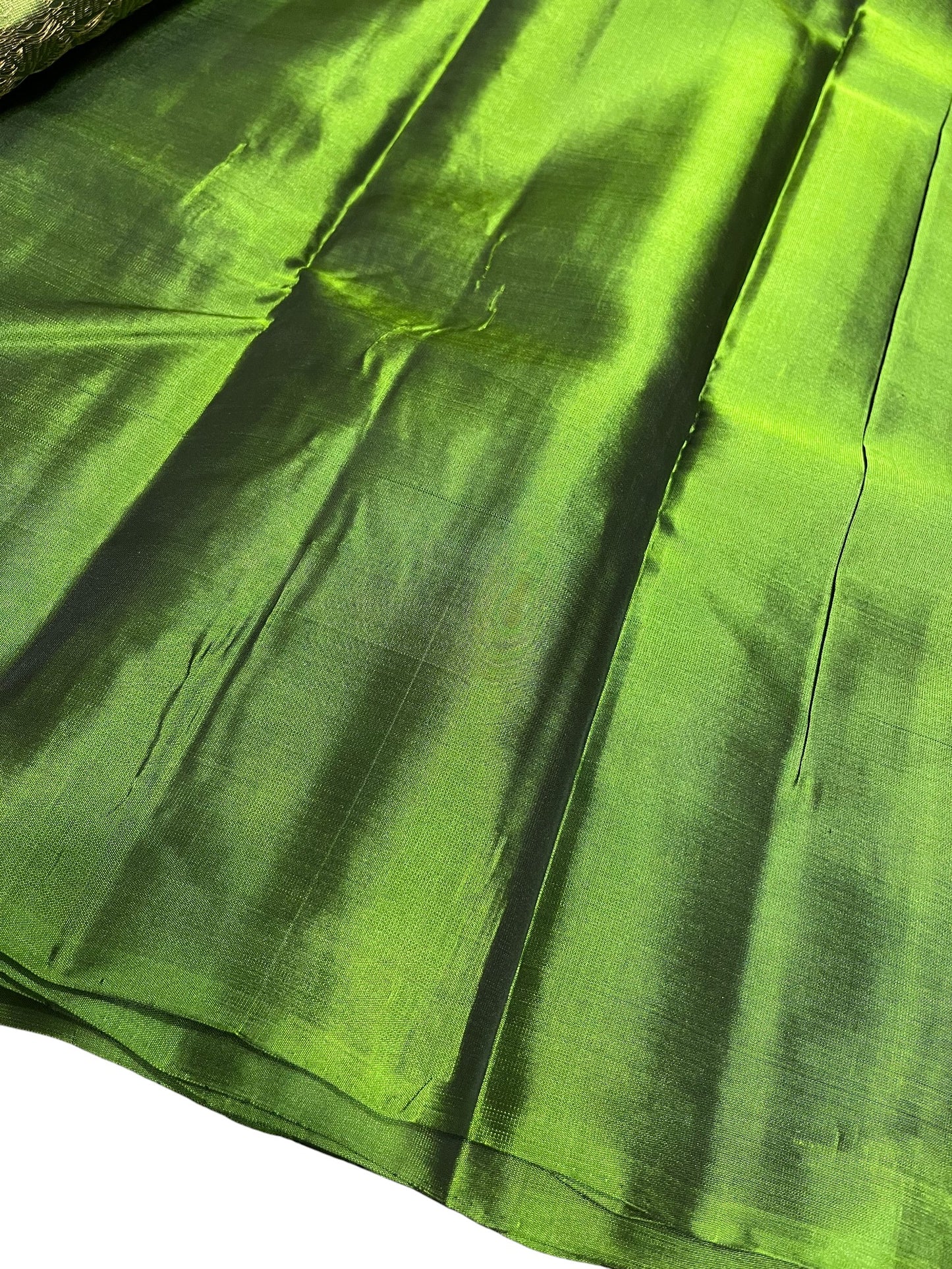 Southloom Pure Handloom Kanchipuram Silk Saree with Butta Work(Green& Magenta)