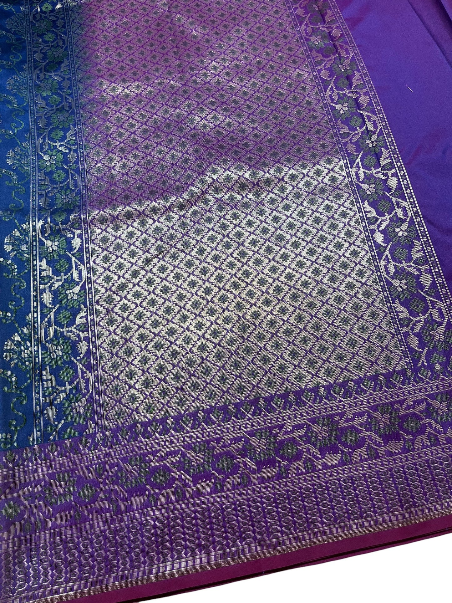 Southloom Pure Banarasi Silk Saree with Woven Work on Body and Borders (Blue)