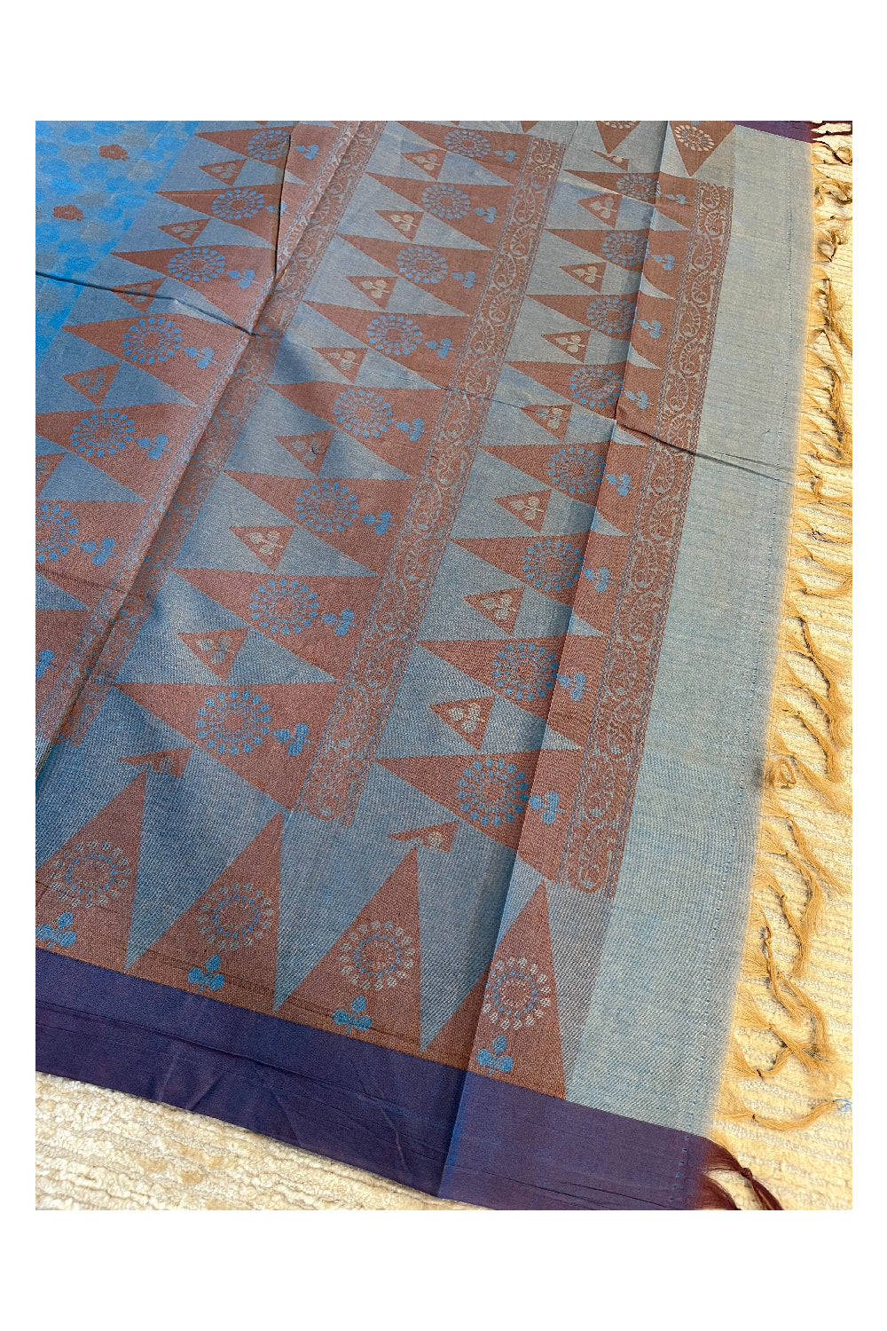 Southloom Kerala Cotton Saree with Floral Woven Works Across Body in Blue