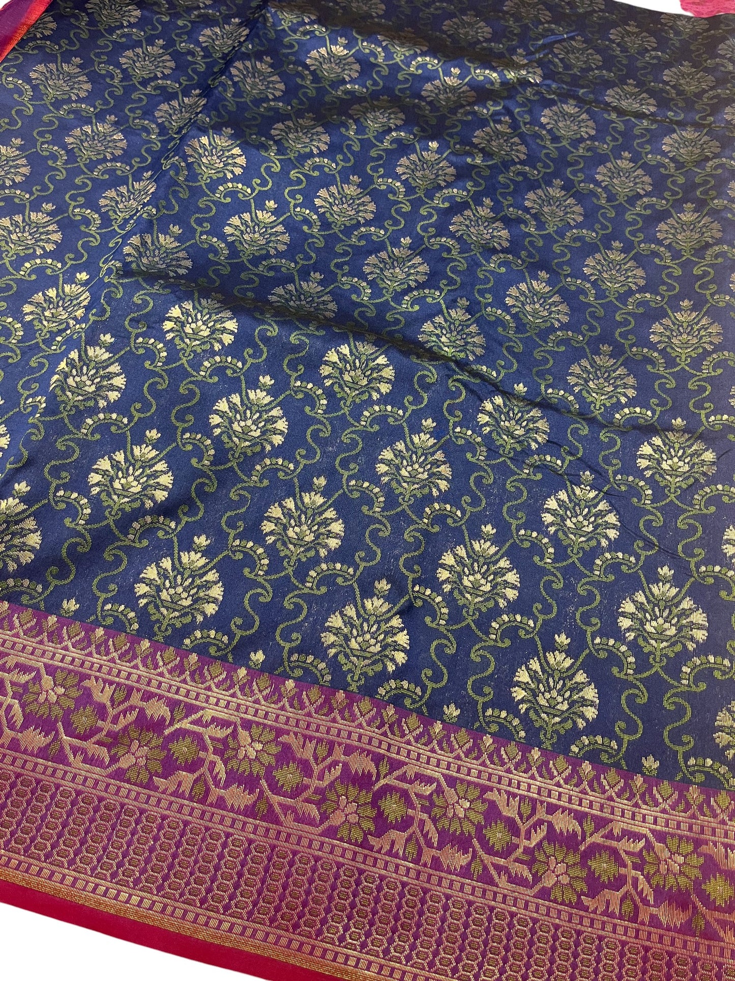 Southloom Pure Banarasi Silk Saree with Woven Work on Body and Borders (Blue)