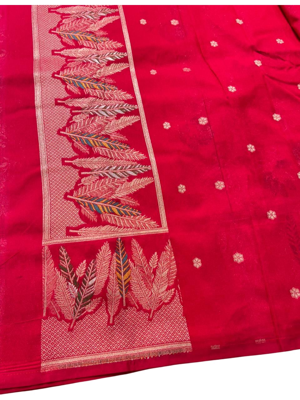 Southloom Pure Banarasi Silk Saree with Woven Work on Body and Borders (Pink)