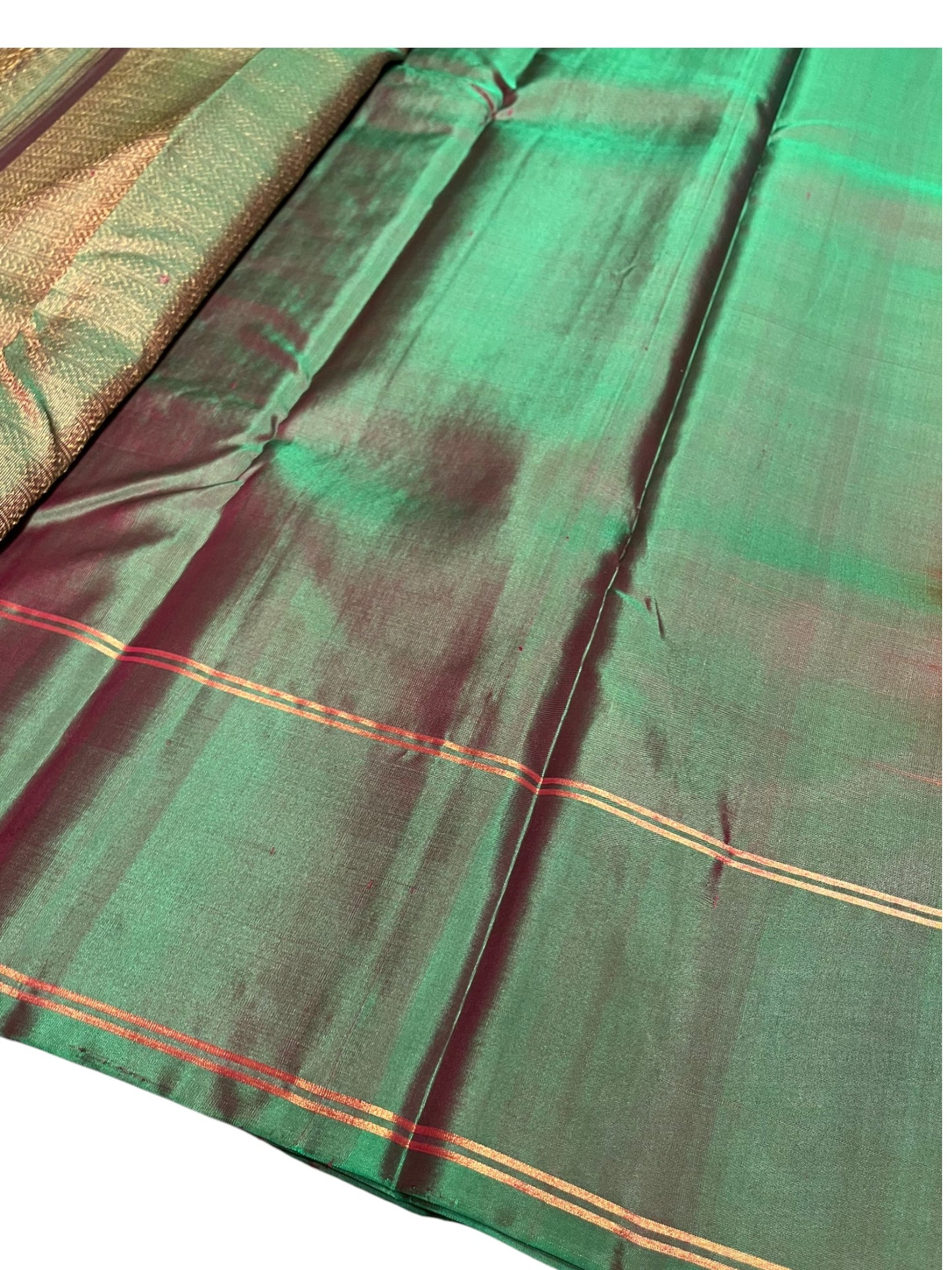 Southloom Pure Handloom Kanchipuram Silk Saree with Butta Work