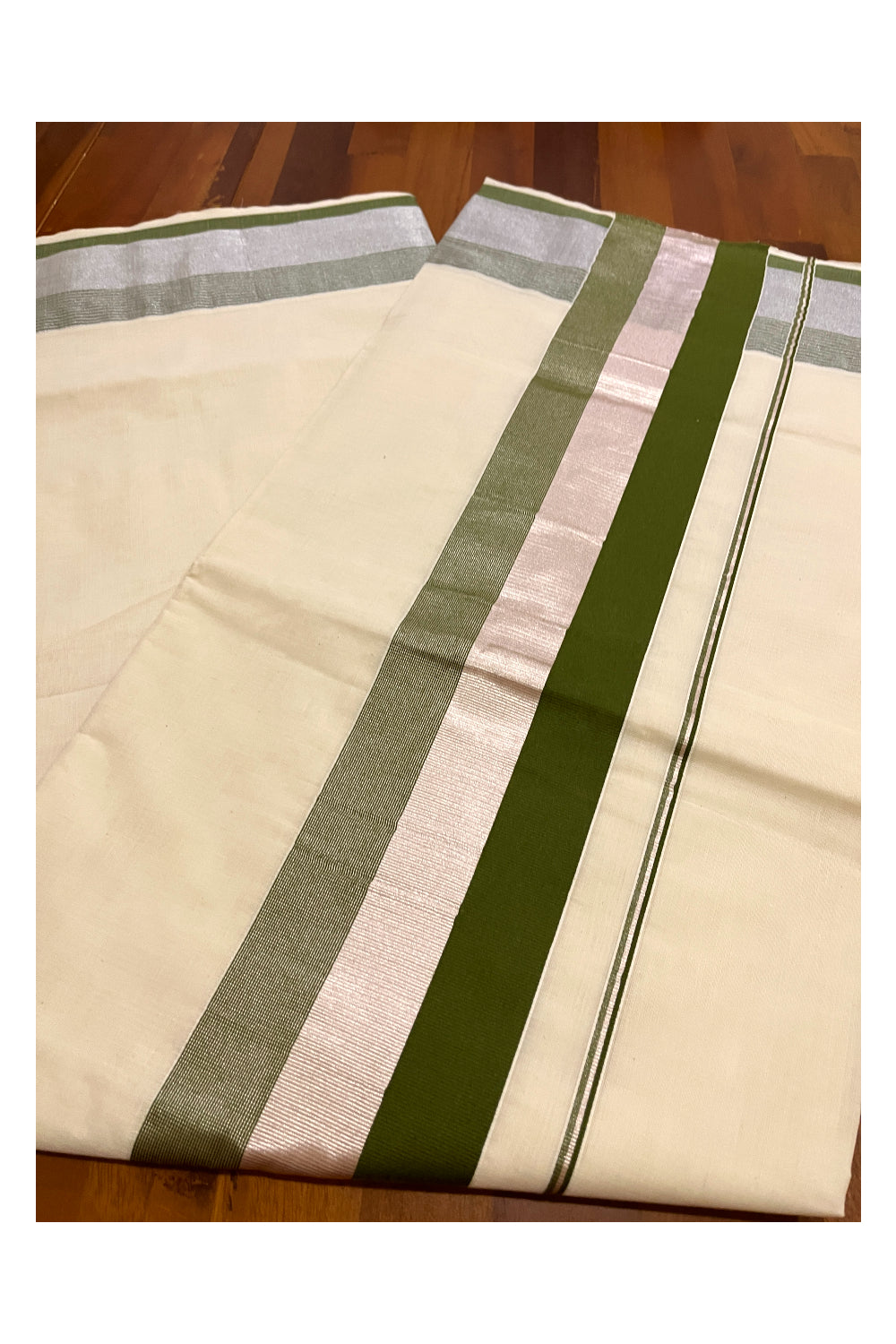 Kerala Pure Cotton Plain Saree with Silver Kasavu and Green Border