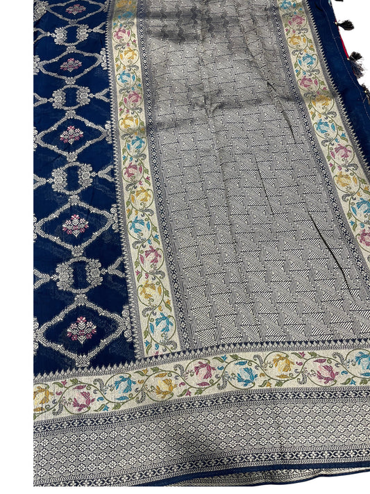 Southloom Banarasi Silk Saree with Woven Work on Body and Borders (Blue & Magenta)