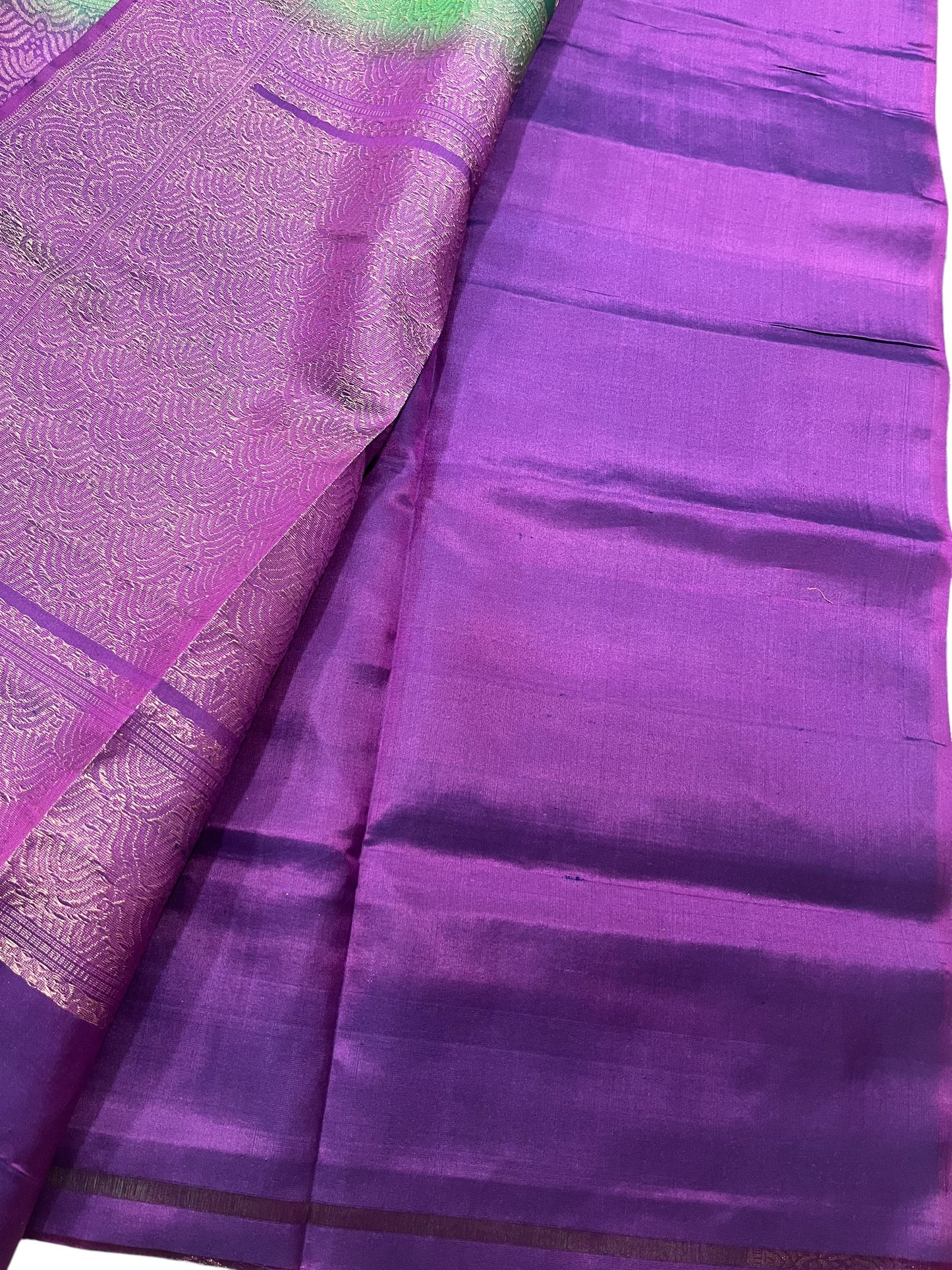 Southloom Pure Handloom Bridal Kanchipuram Silk Saree with Korvai Work (Green & Violet)