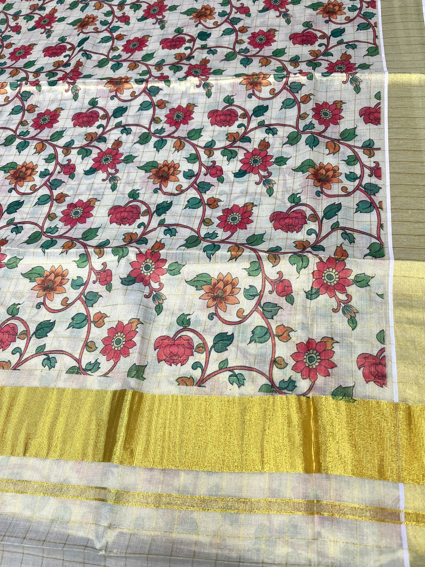 Southloom Tissue Check Kalamkari Print Kerala Kasavu Saree
