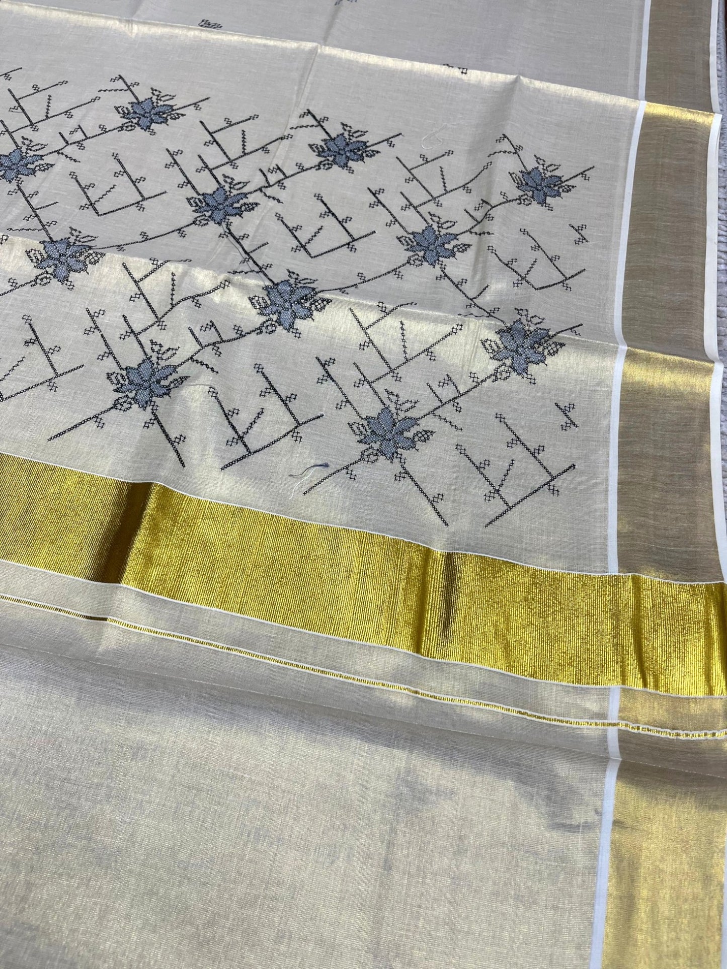 Southloom Tissue Kerala Kasavu Saree with Floral Embroidery Work on Body in Grey