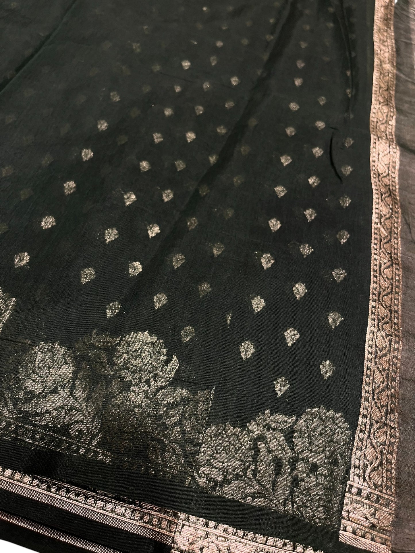 Southloom Cotton Banarasi Silk Saree with Woven Work on Body and Borders (Green)