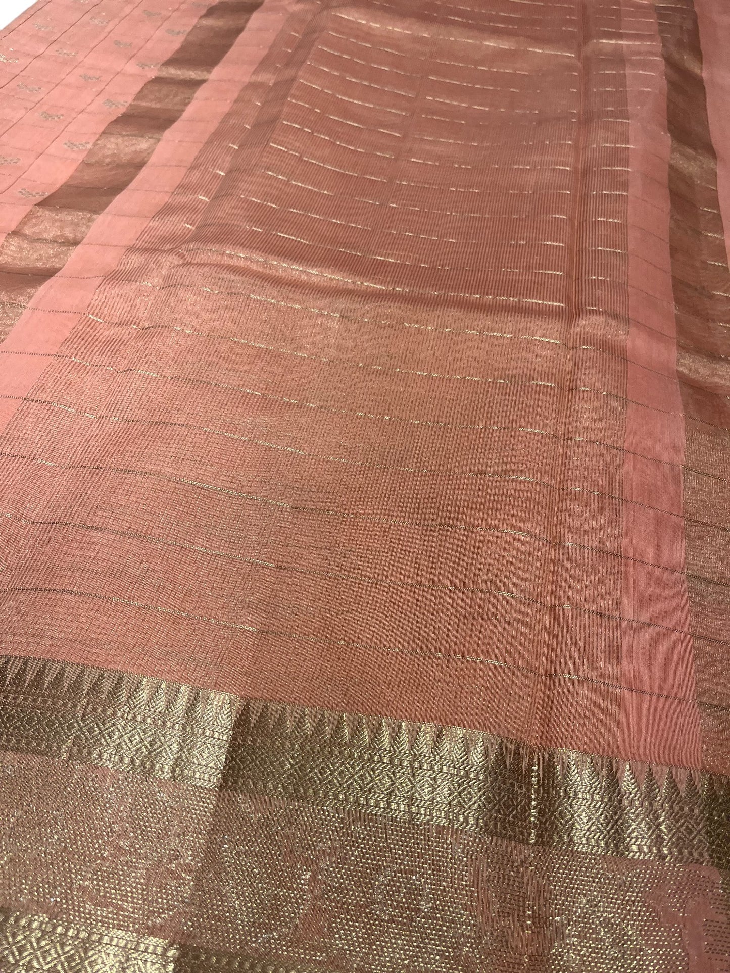 Southloom Georgete Banarasi Silk Saree with Woven Work on Body and Borders