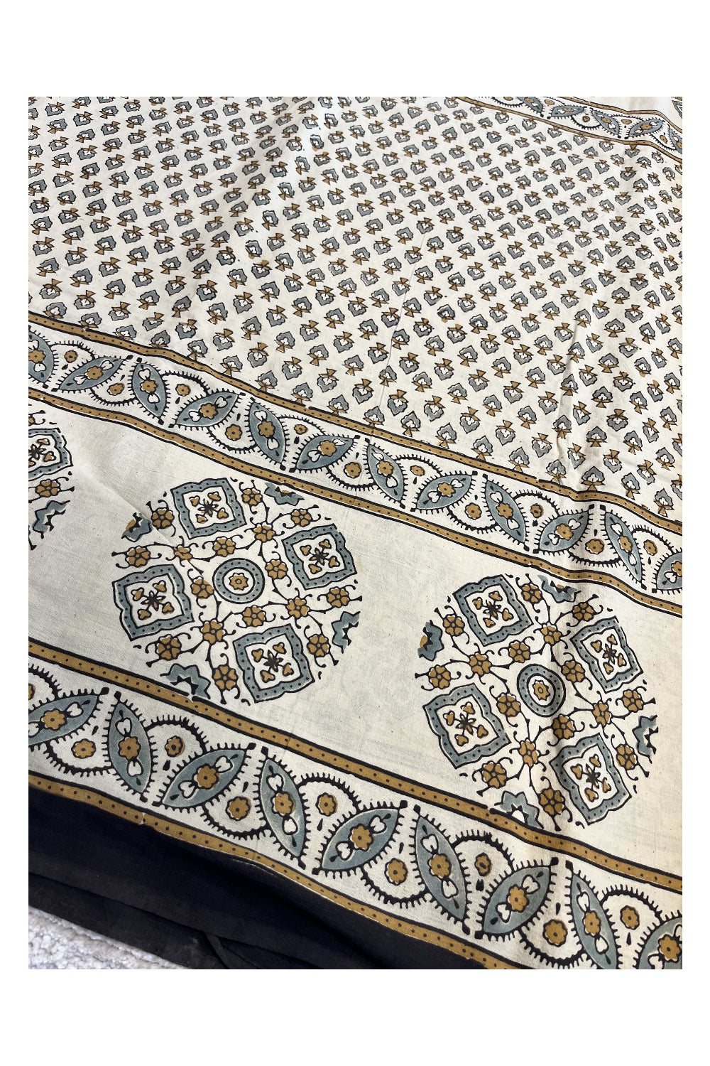 Southloom Kerala Cotton Saree with Block Prints Across Body