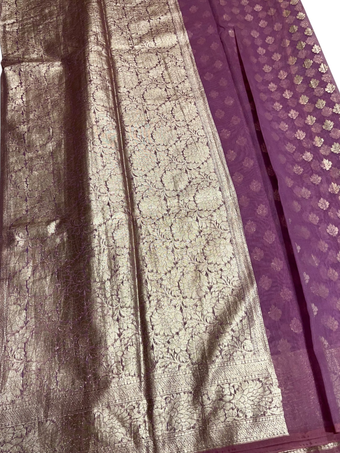 Southloom Cotton Banarasi Silk Saree with Woven Work on Body and Borders (Lavender)