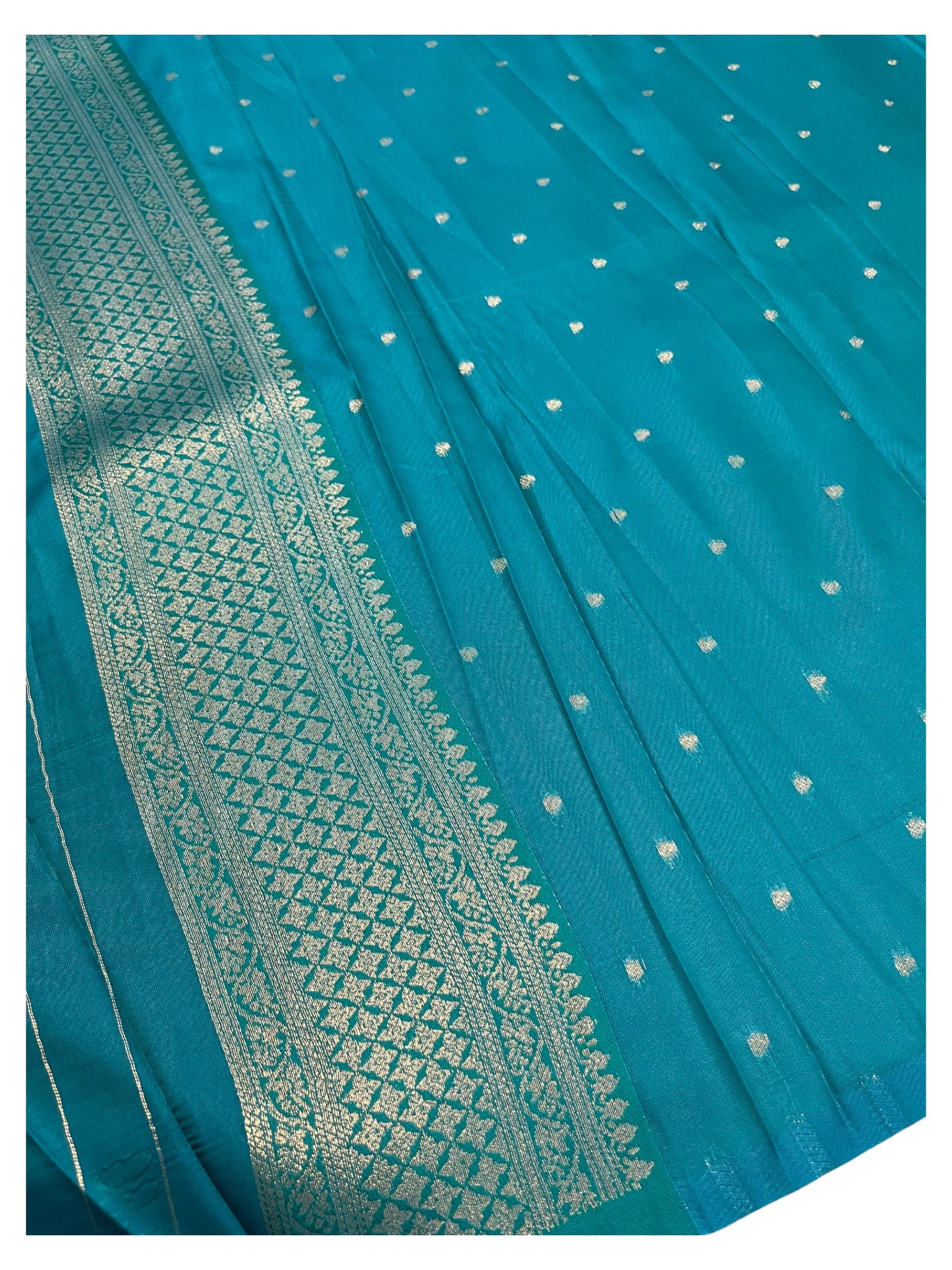 Southloom Semi Silk Saree with Woven Work on Body and Borders