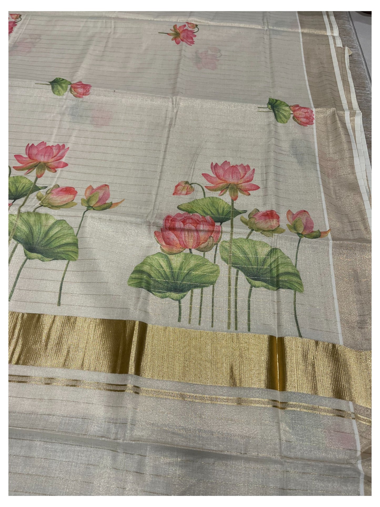 Southloom Kerala Lines Tissue Lotus Print Kasavu Saree