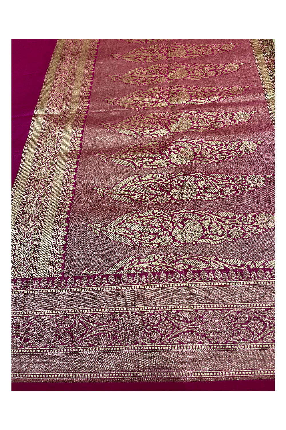Southloom Banarasi Georgette Woven Work Saree in Magenta