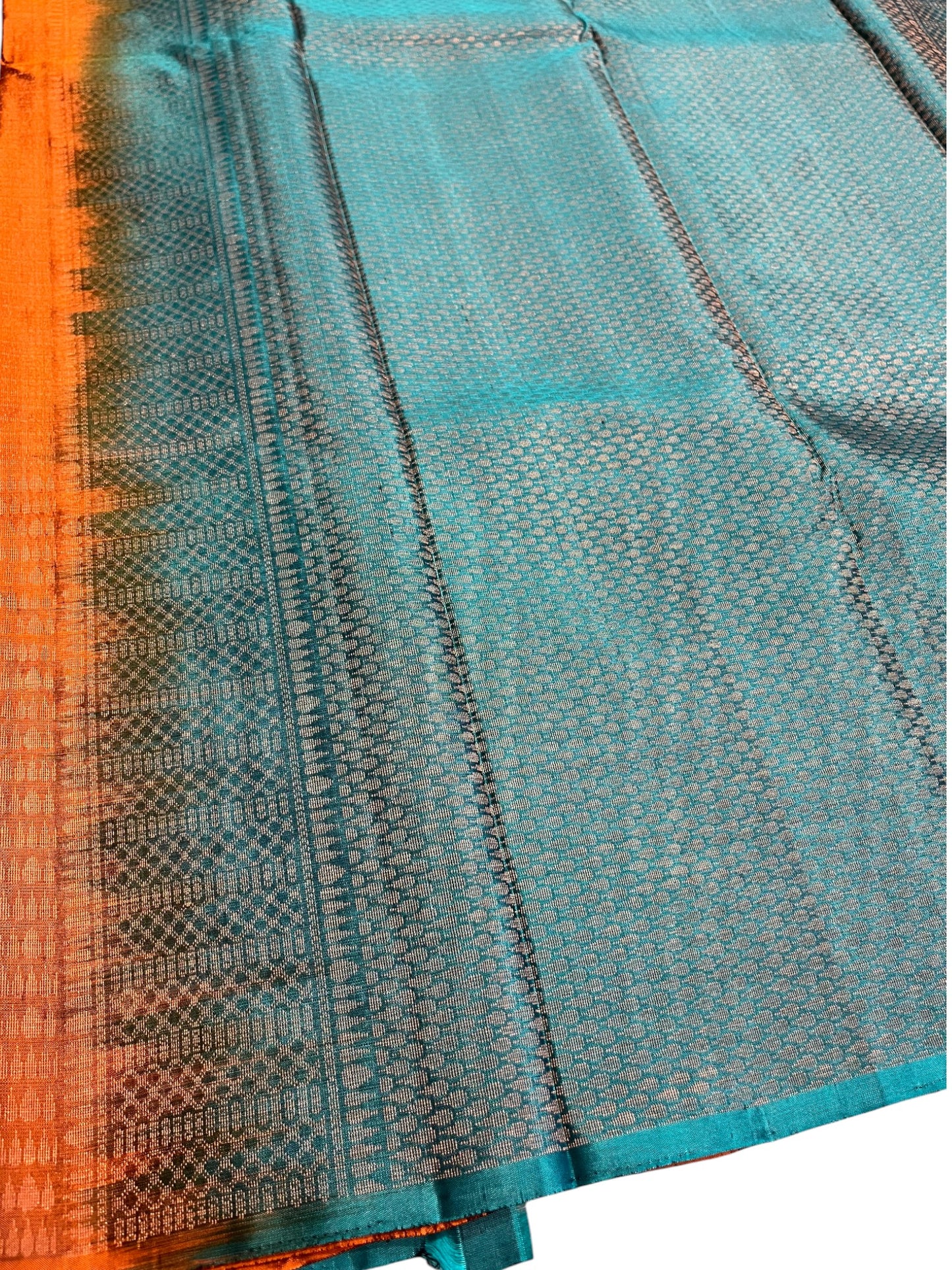 Southloom Pure Handloom Bridal Kanchipuram Silk Saree with Korvai Work