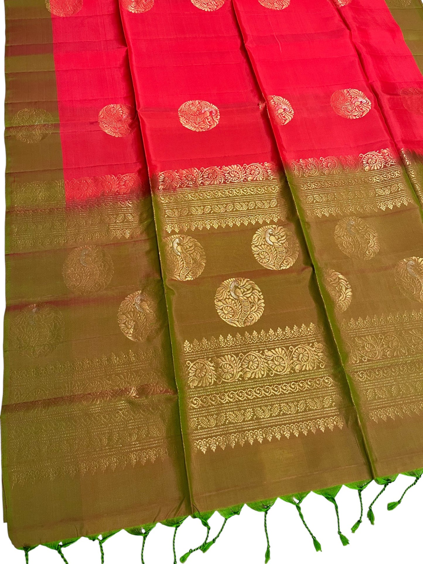 Southloom Pure Handloom Kanchipuram Silk Saree with Butta Work (Green & Red)