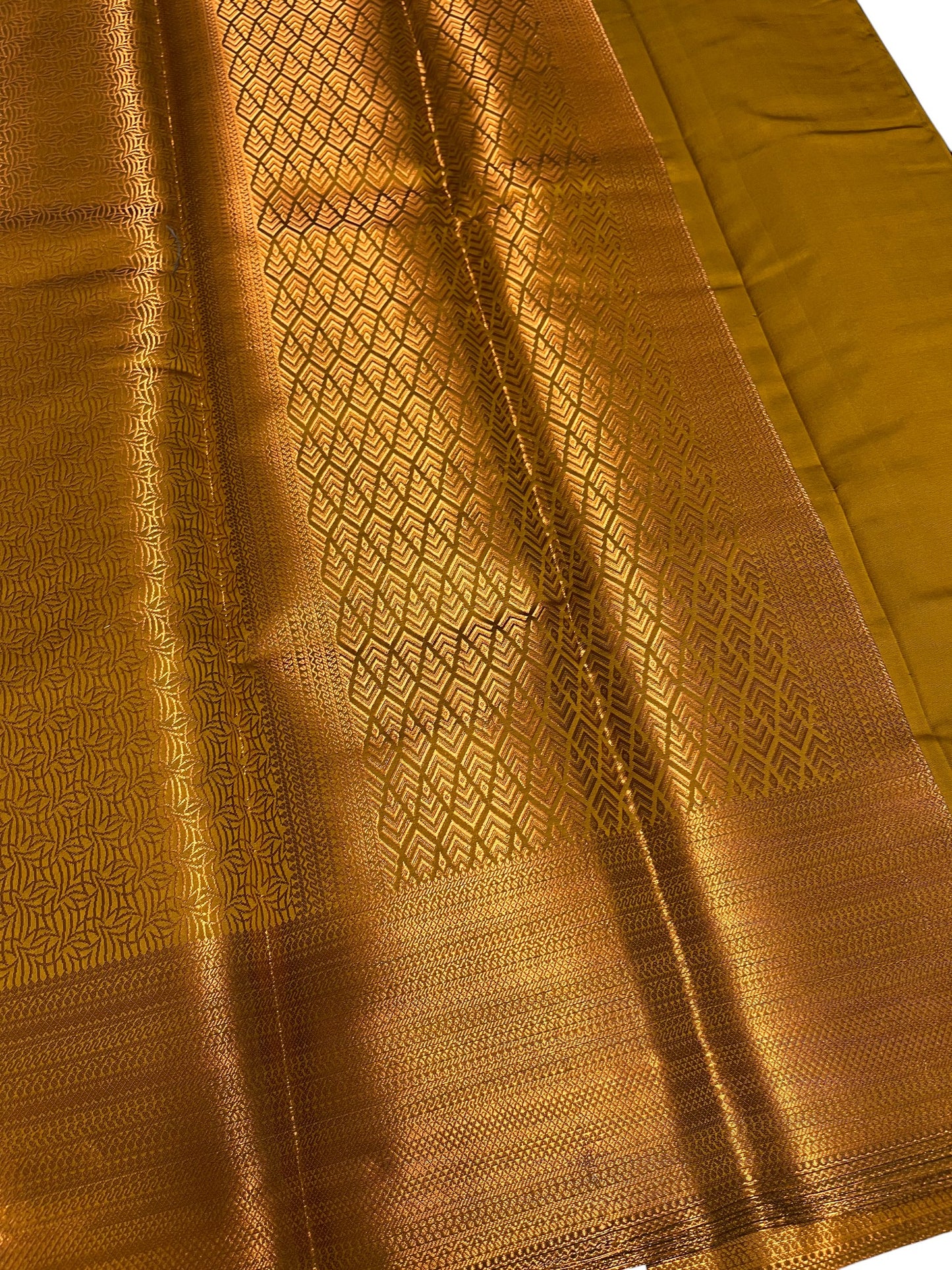 Southloom Premium Semi Silk Zari Work Brocade Saree in Bridal Green with Matching Pallu