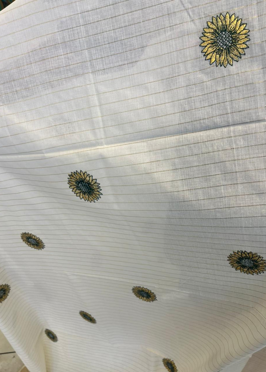 Southloom Cotton Kerala Kasavu Lines Saree With Embroidery Work On Body SL314